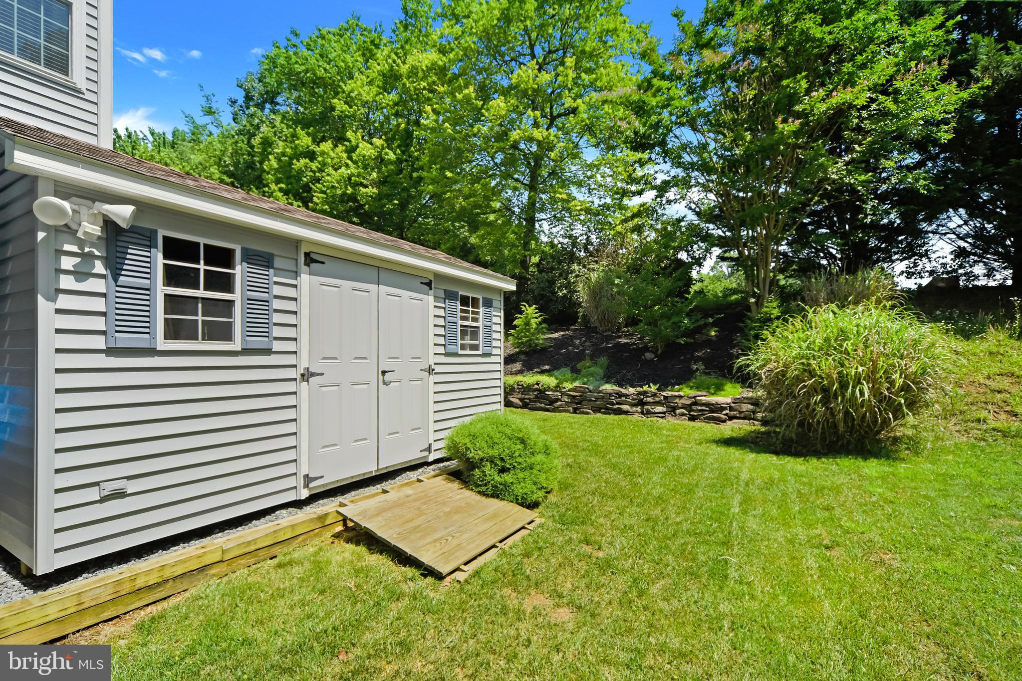 VINEYARD OAK NORTH - Residential