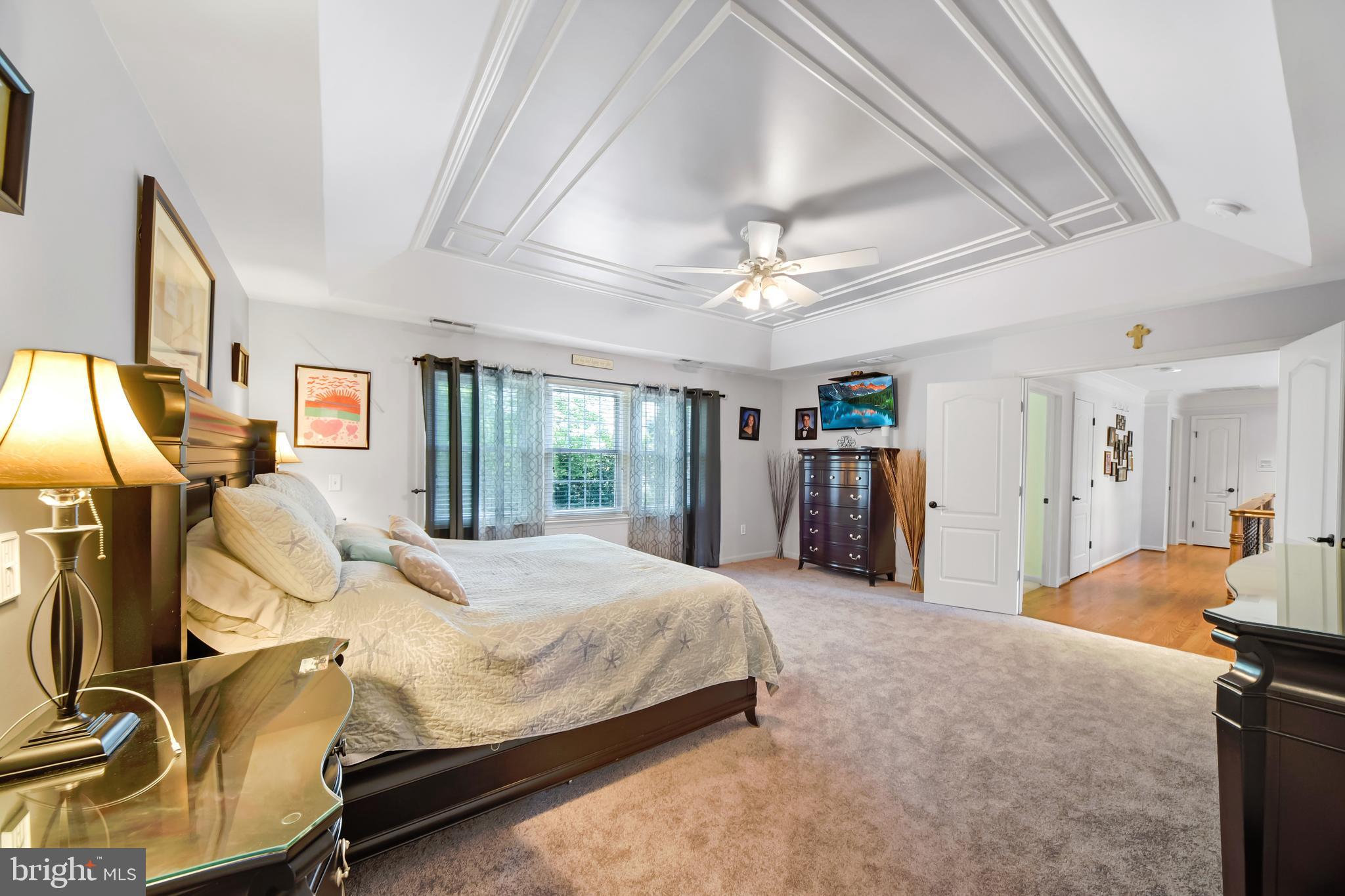 VINEYARD OAK NORTH - Residential