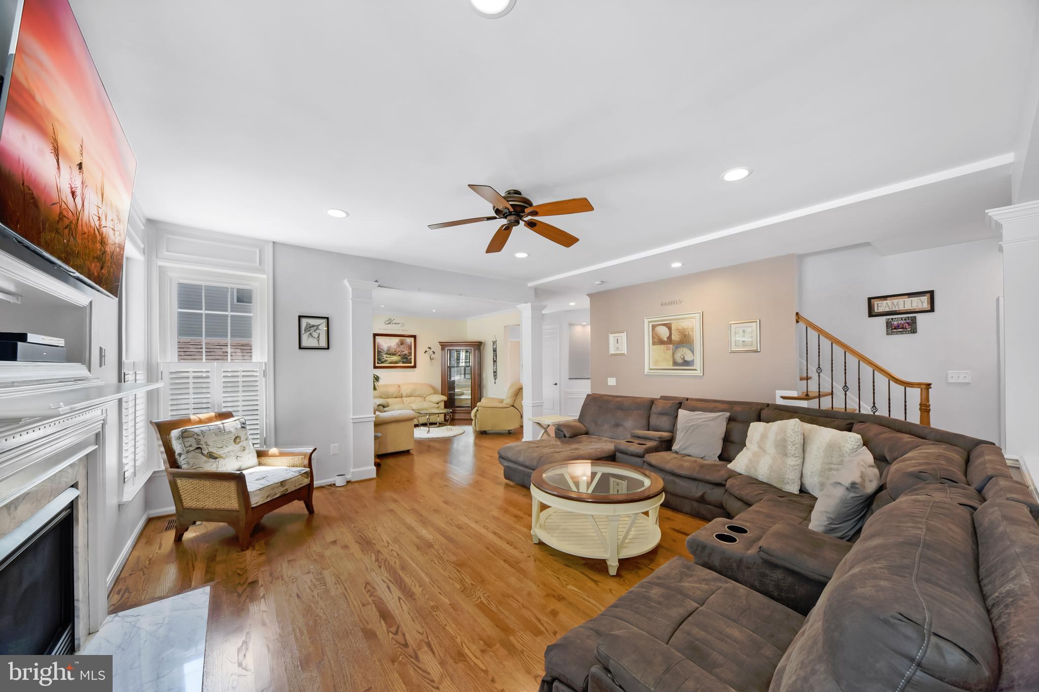 VINEYARD OAK NORTH - Residential