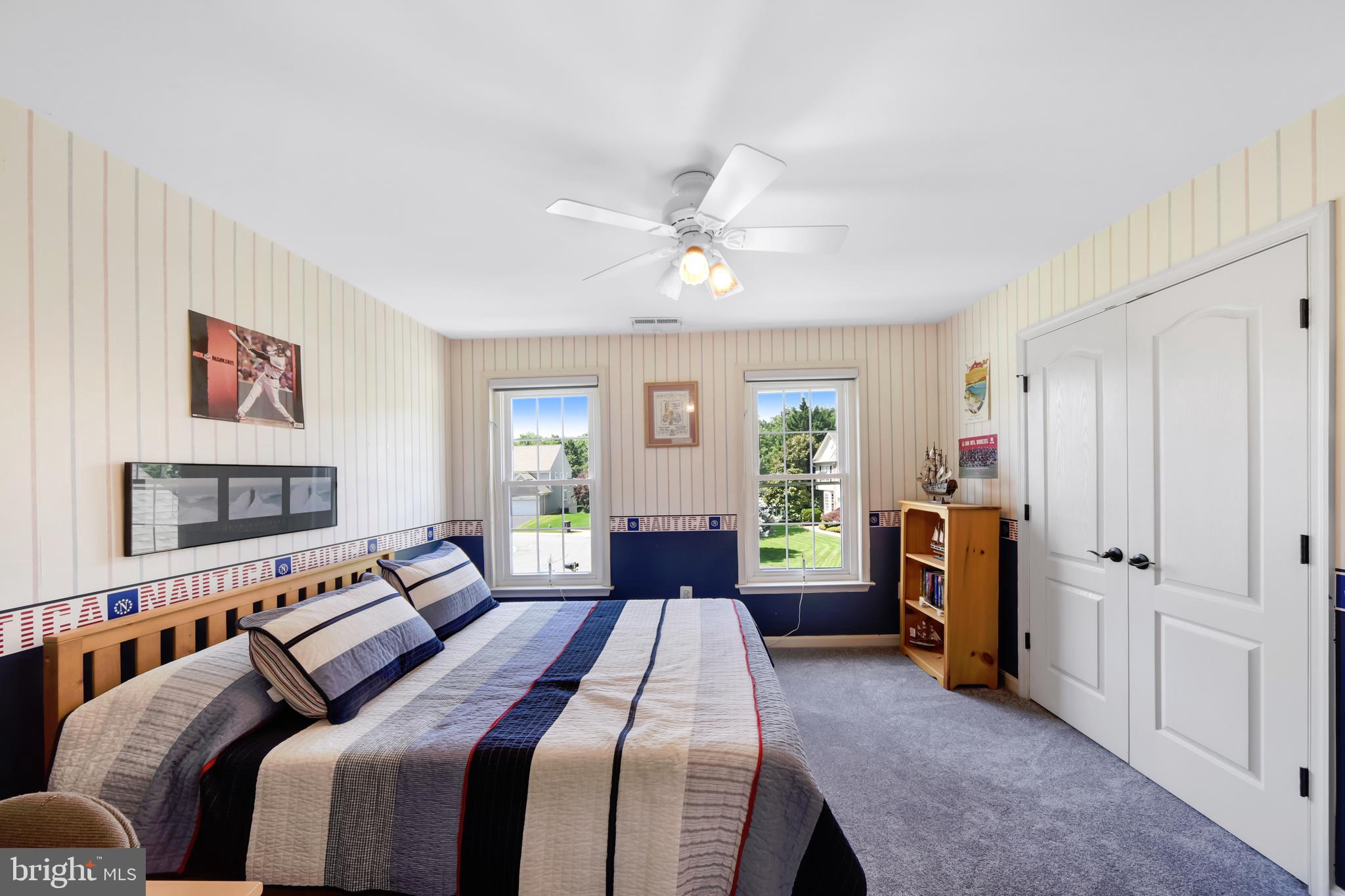 VINEYARD OAK NORTH - Residential