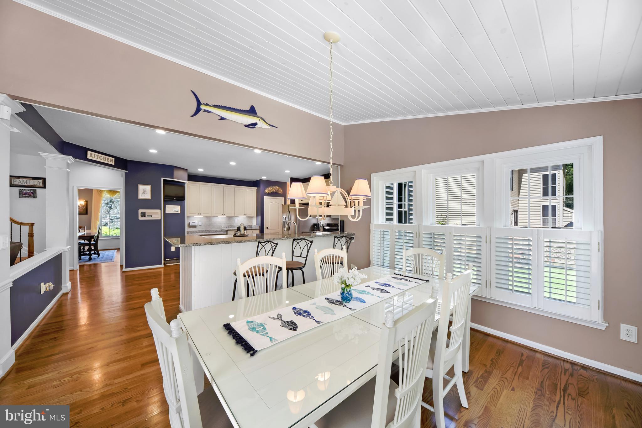 VINEYARD OAK NORTH - Residential