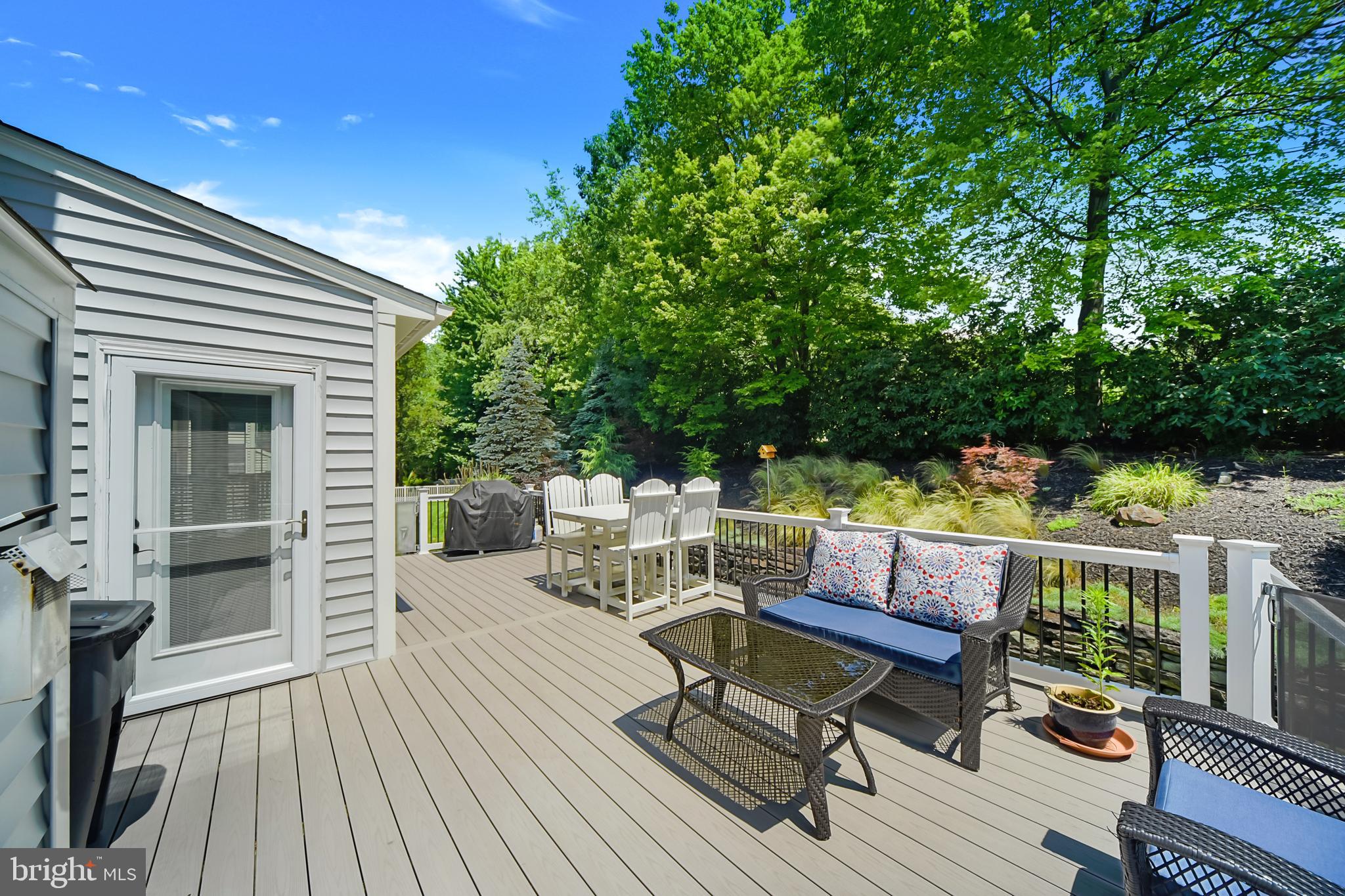 VINEYARD OAK NORTH - Residential