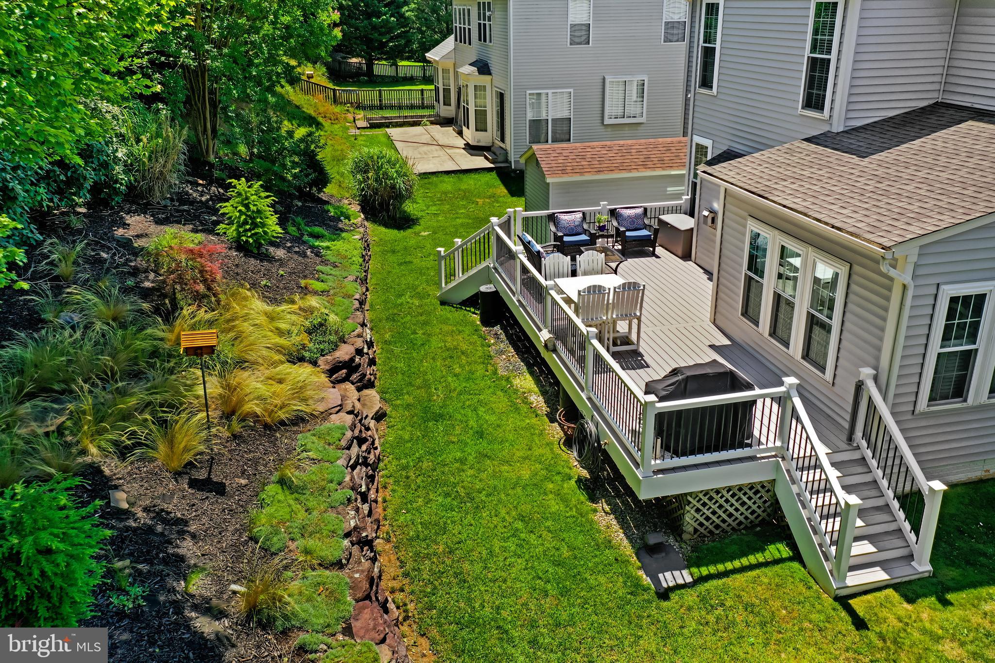 VINEYARD OAK NORTH - Residential