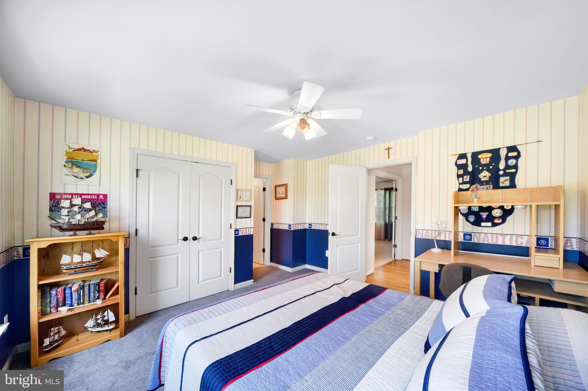 VINEYARD OAK NORTH - Residential