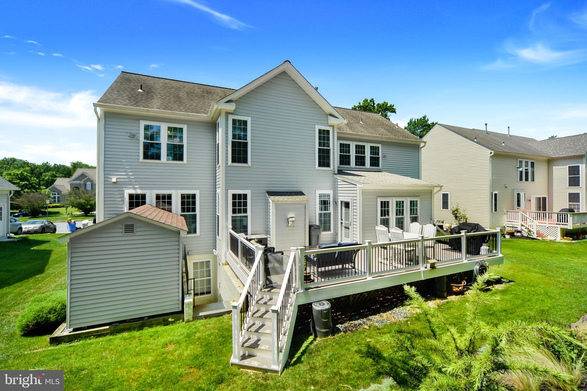 VINEYARD OAK NORTH - Residential