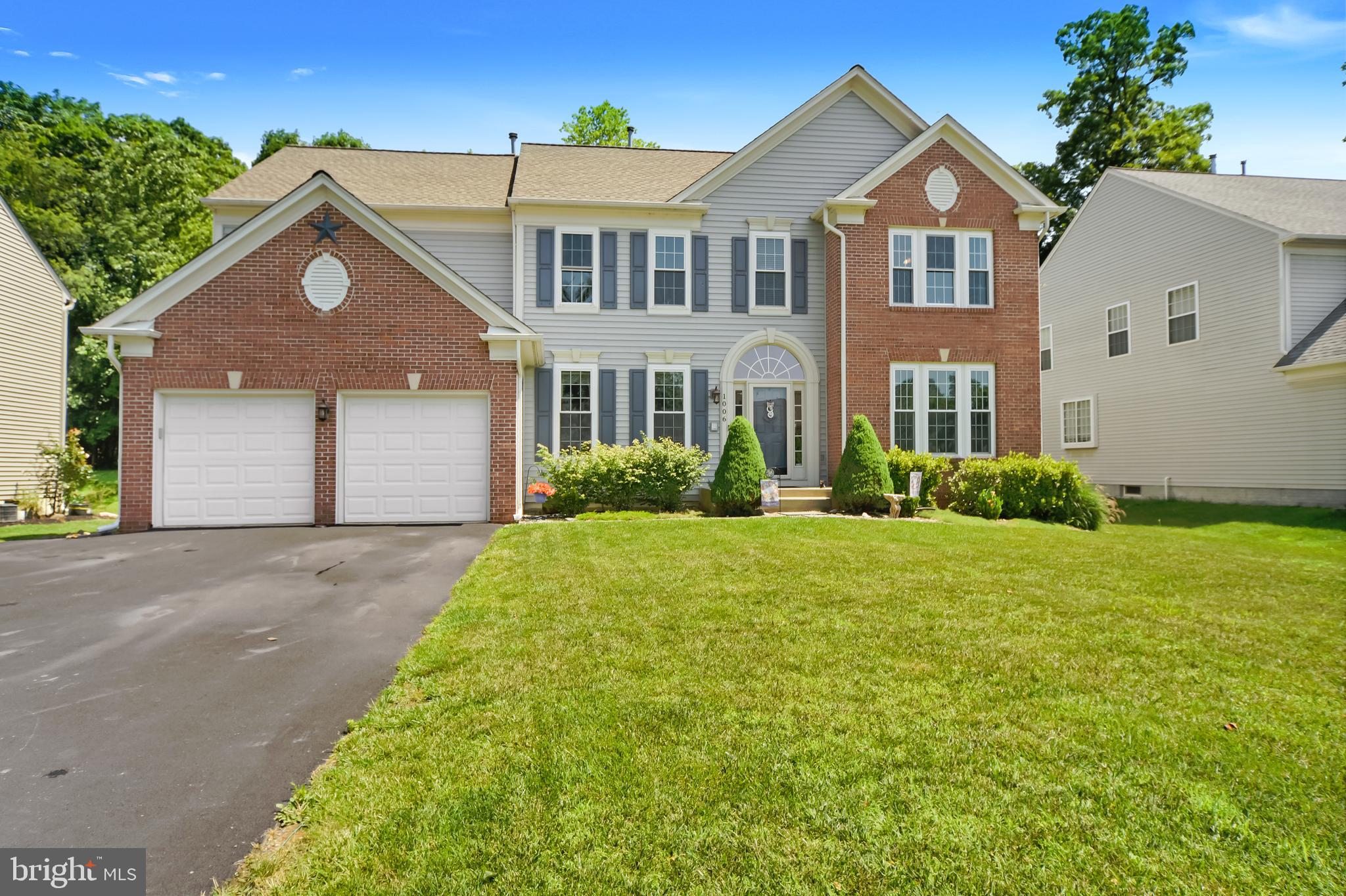 VINEYARD OAK NORTH - Residential