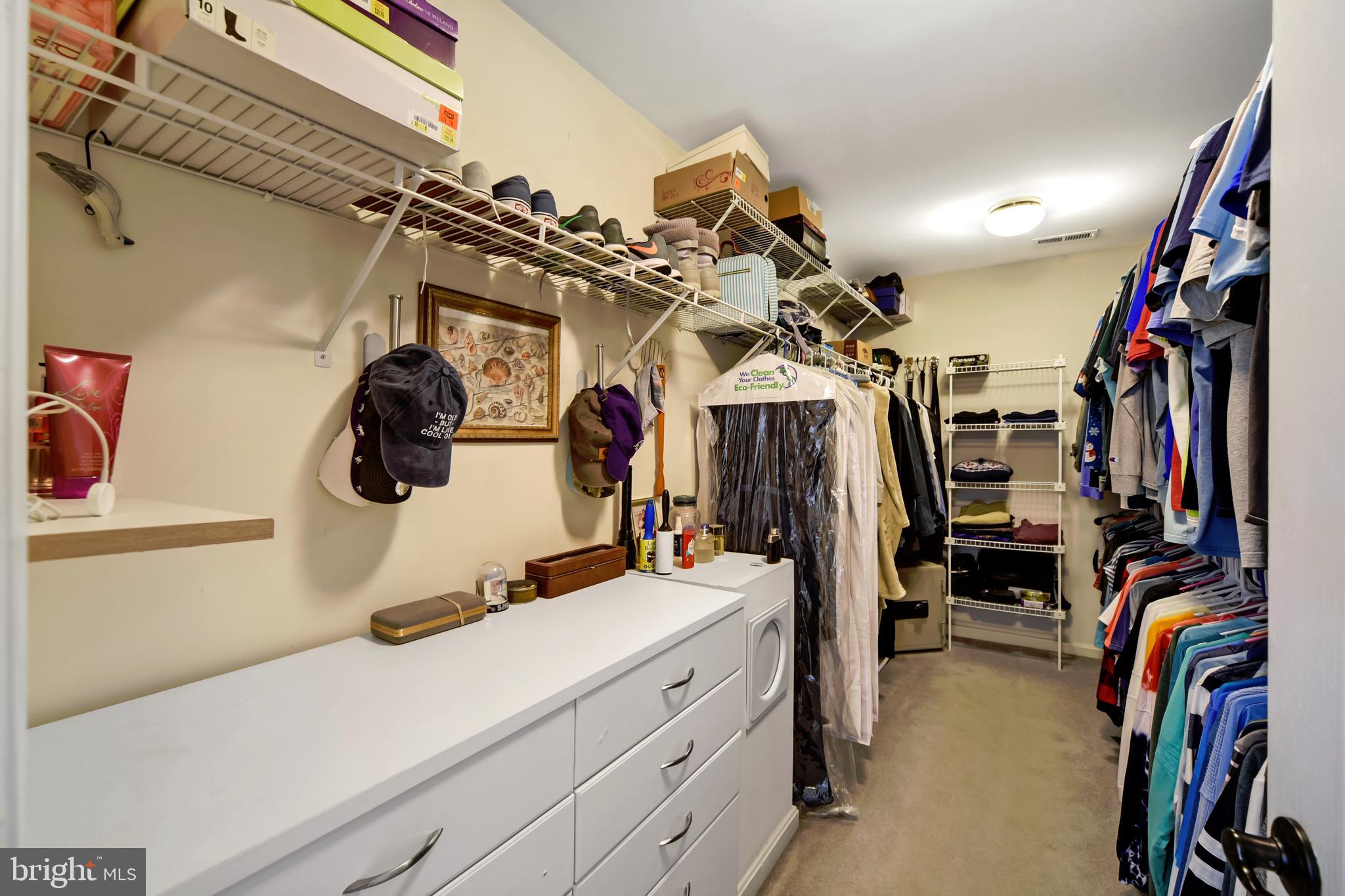 VINEYARD OAK NORTH - Residential