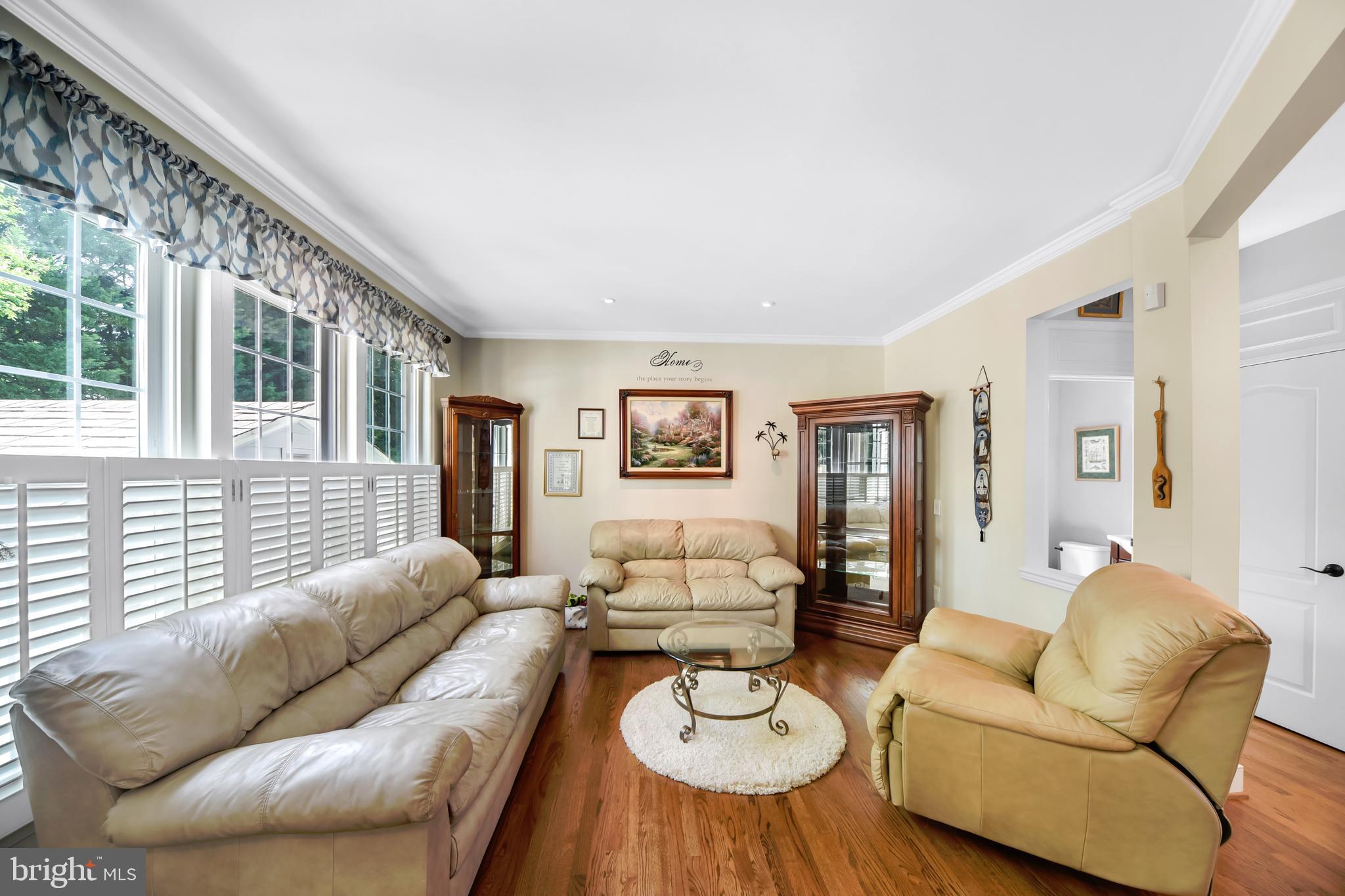 VINEYARD OAK NORTH - Residential