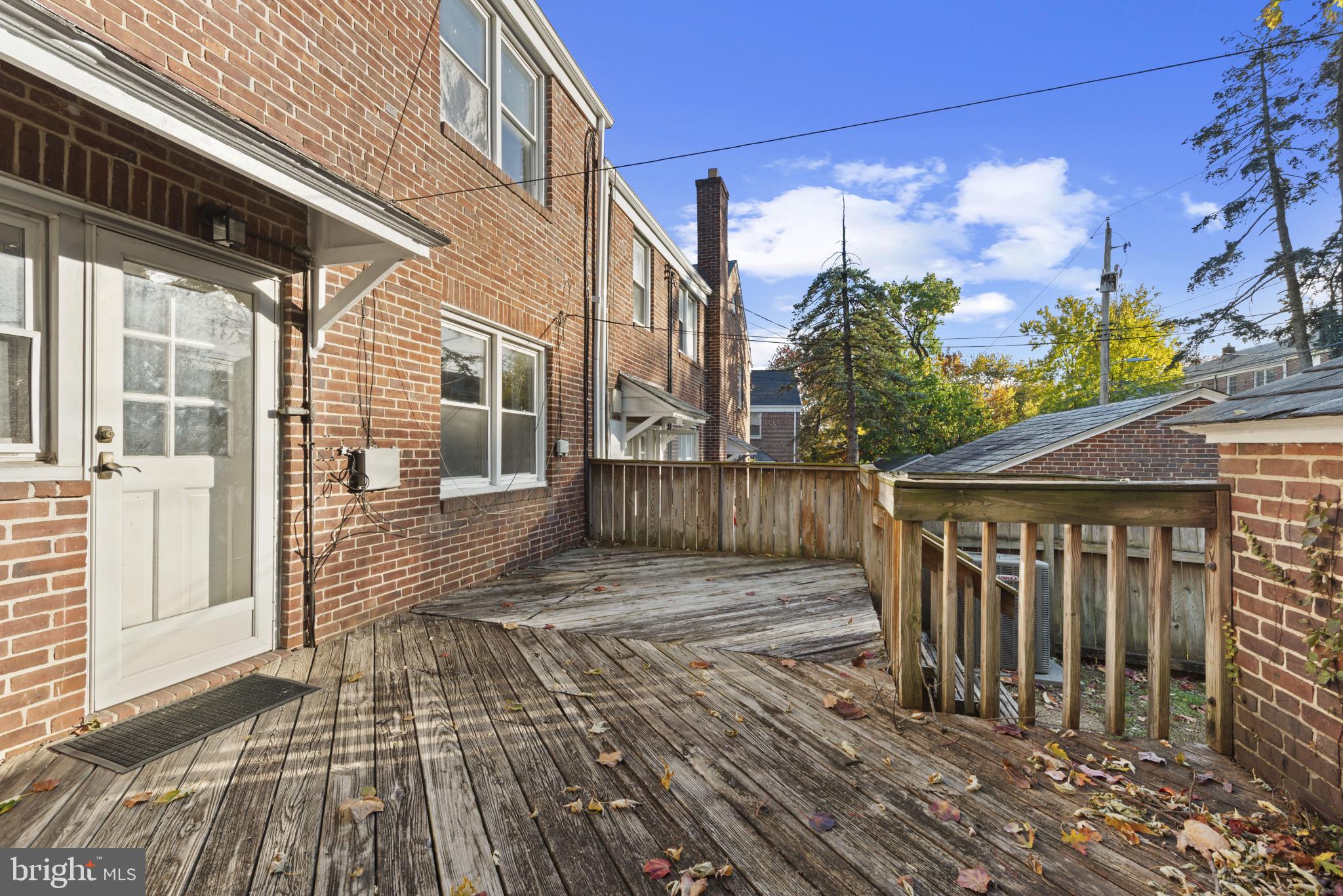 EDNOR GARDENS - LAKESIDE - Residential