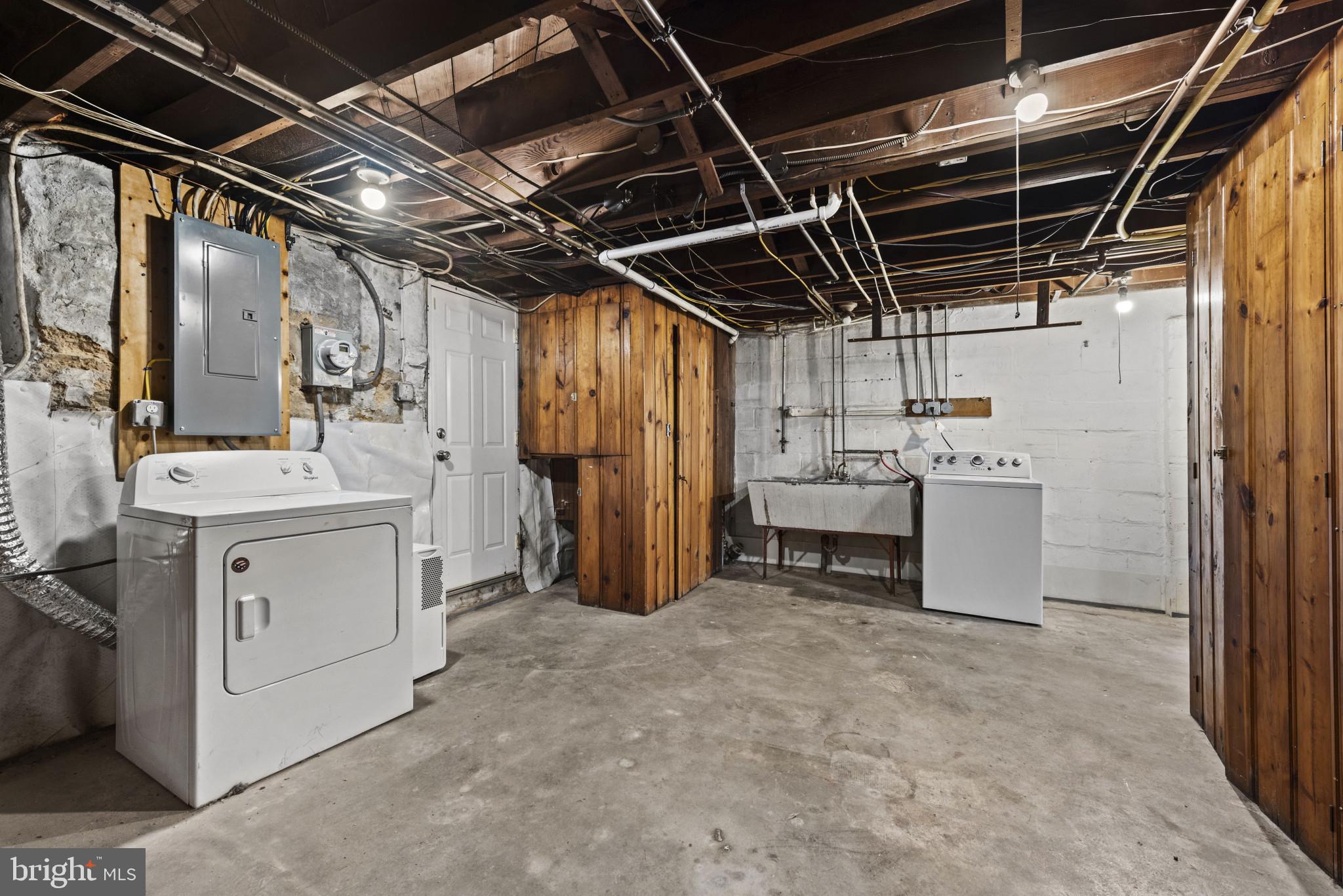 EDNOR GARDENS - LAKESIDE - Residential