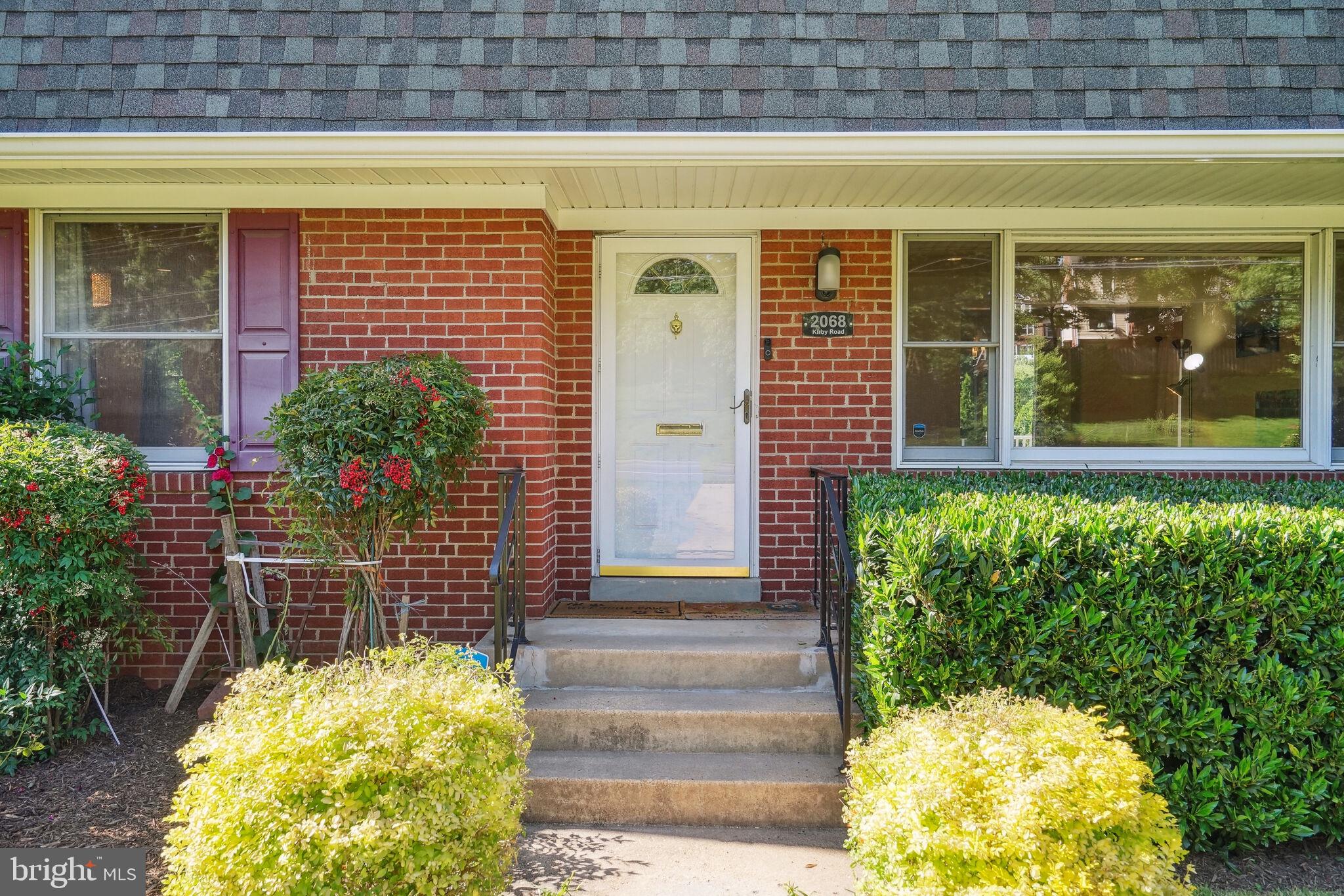 DEVON PARK - Residential