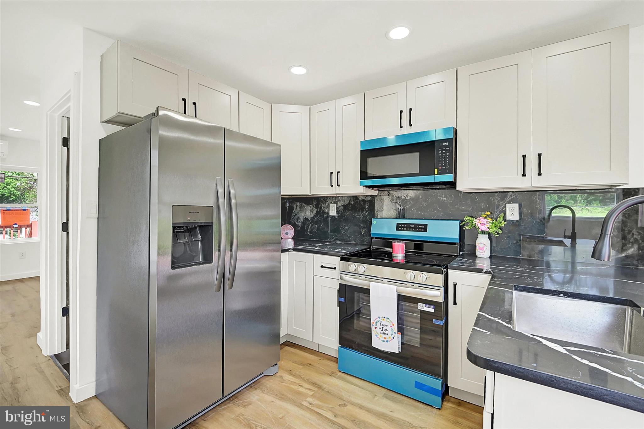 EDGEMONT - Residential