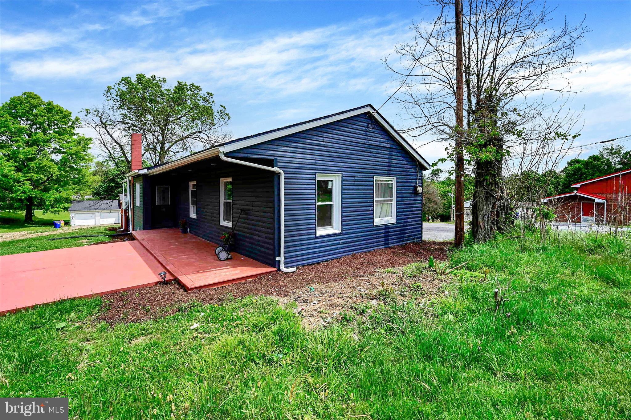 EDGEMONT - Residential