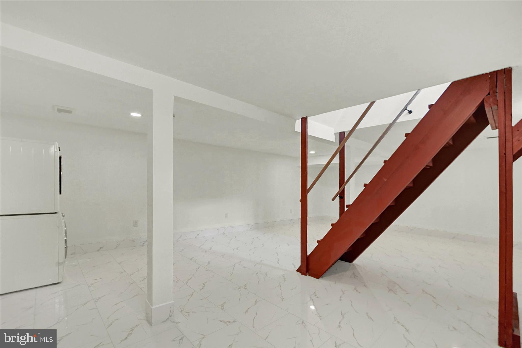 EDGEMONT - Residential