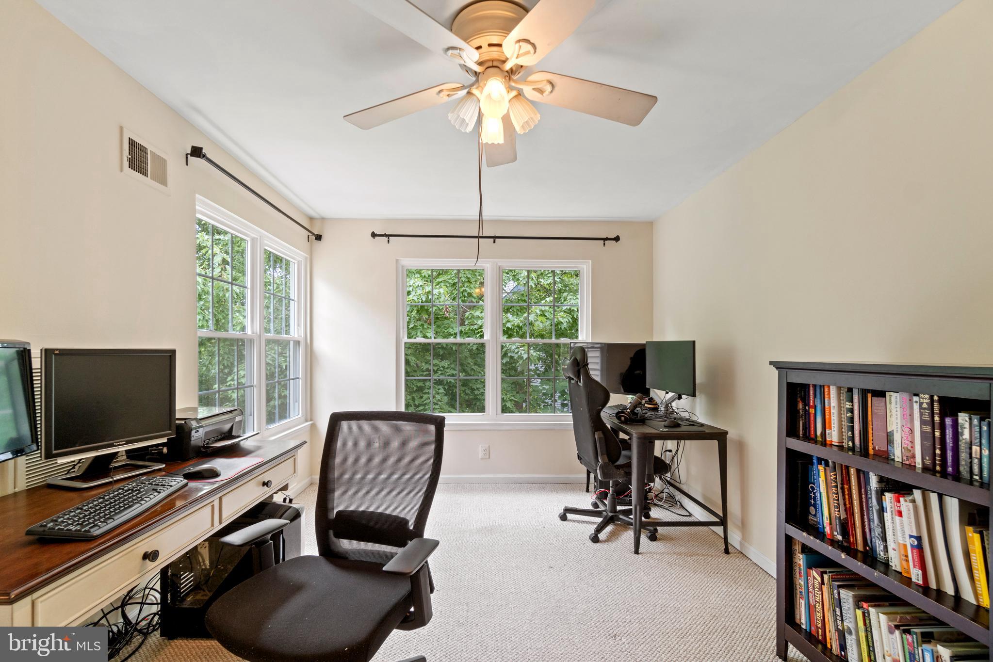 WOODGATE VILLAGE - Residential