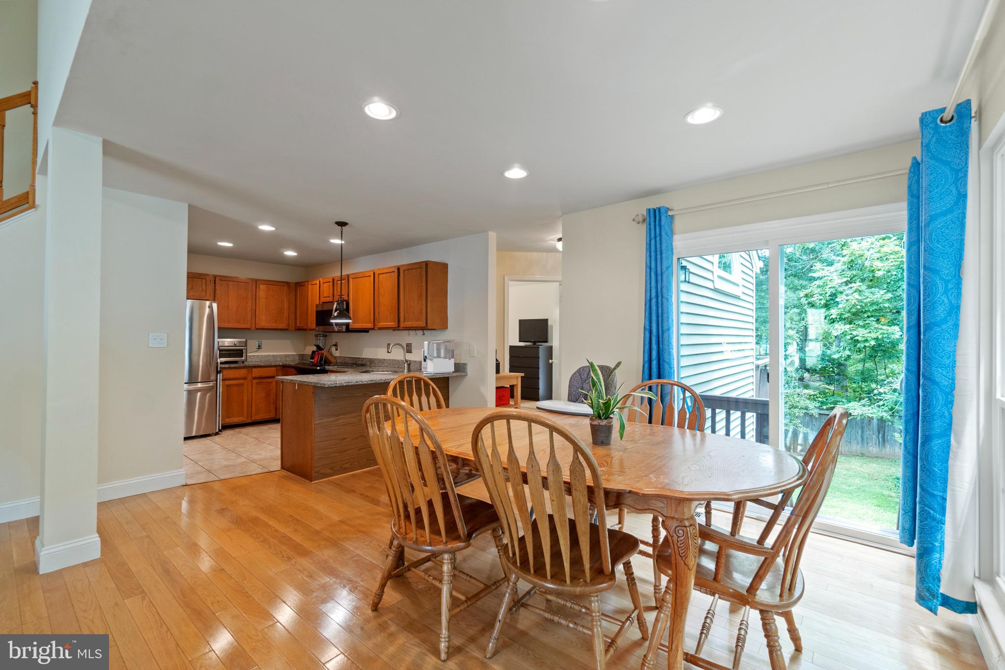 WOODGATE VILLAGE - Residential