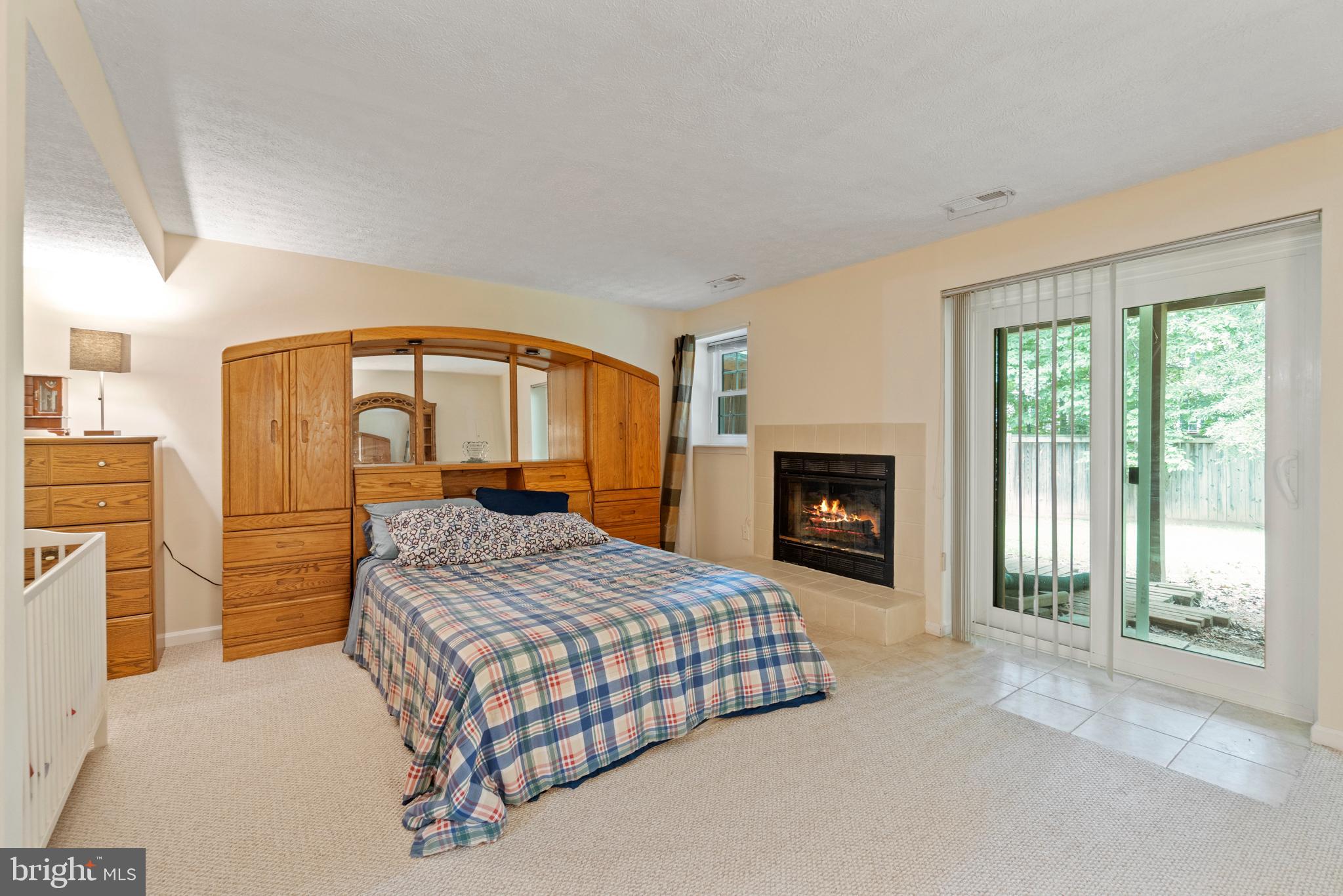 WOODGATE VILLAGE - Residential