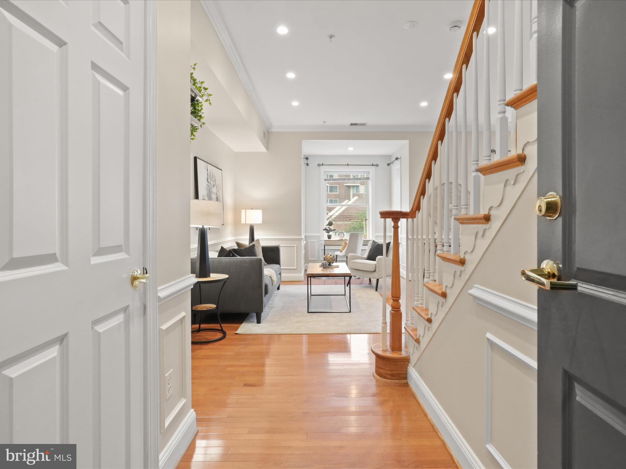 1229 12TH STREET NW 202