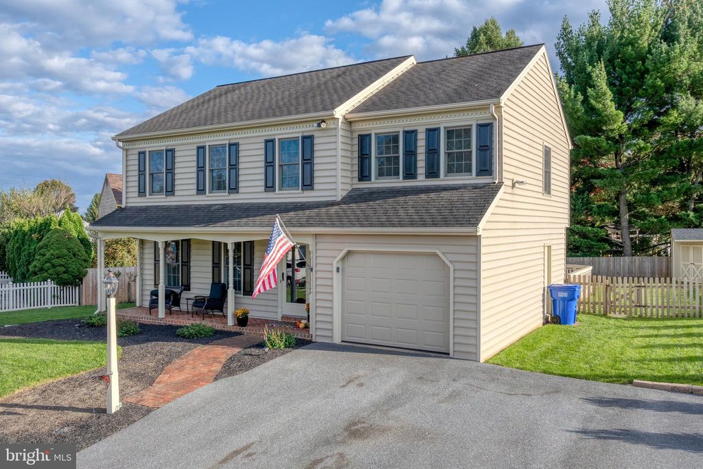 Photo of 1534 N Jefferson Court, LANCASTER, PA 17602 (MLS # PALA2058854)