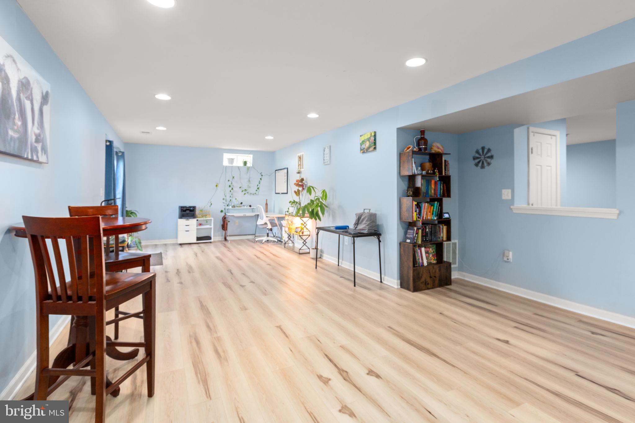 THE FALLS AT LEE'S PARKE - Residential