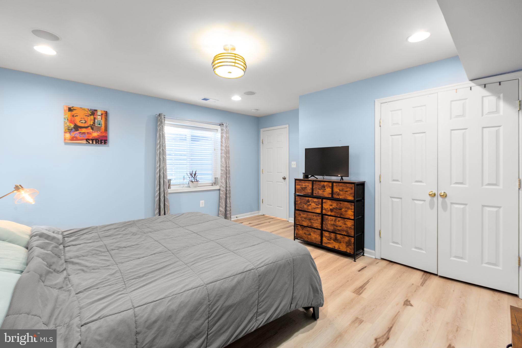 THE FALLS AT LEE'S PARKE - Residential