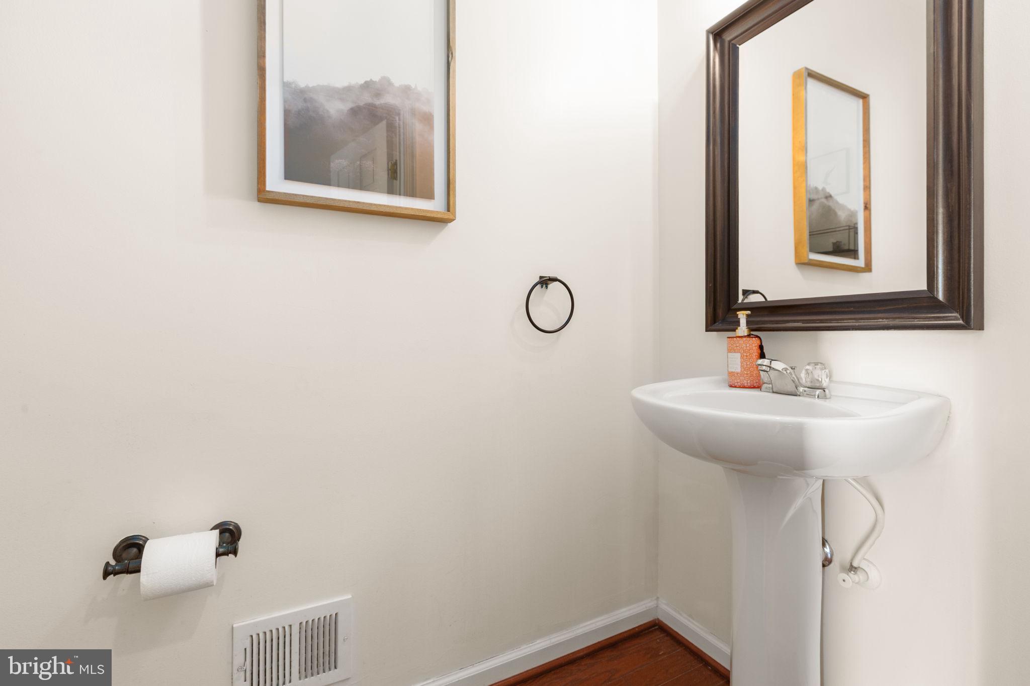 THE FALLS AT LEE'S PARKE - Residential