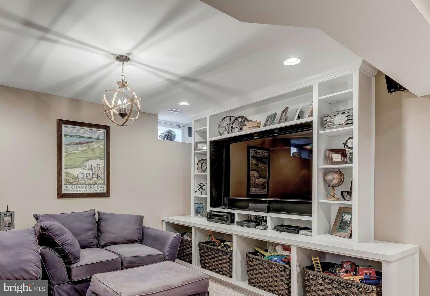 SATYR HILL ESTATES - Residential