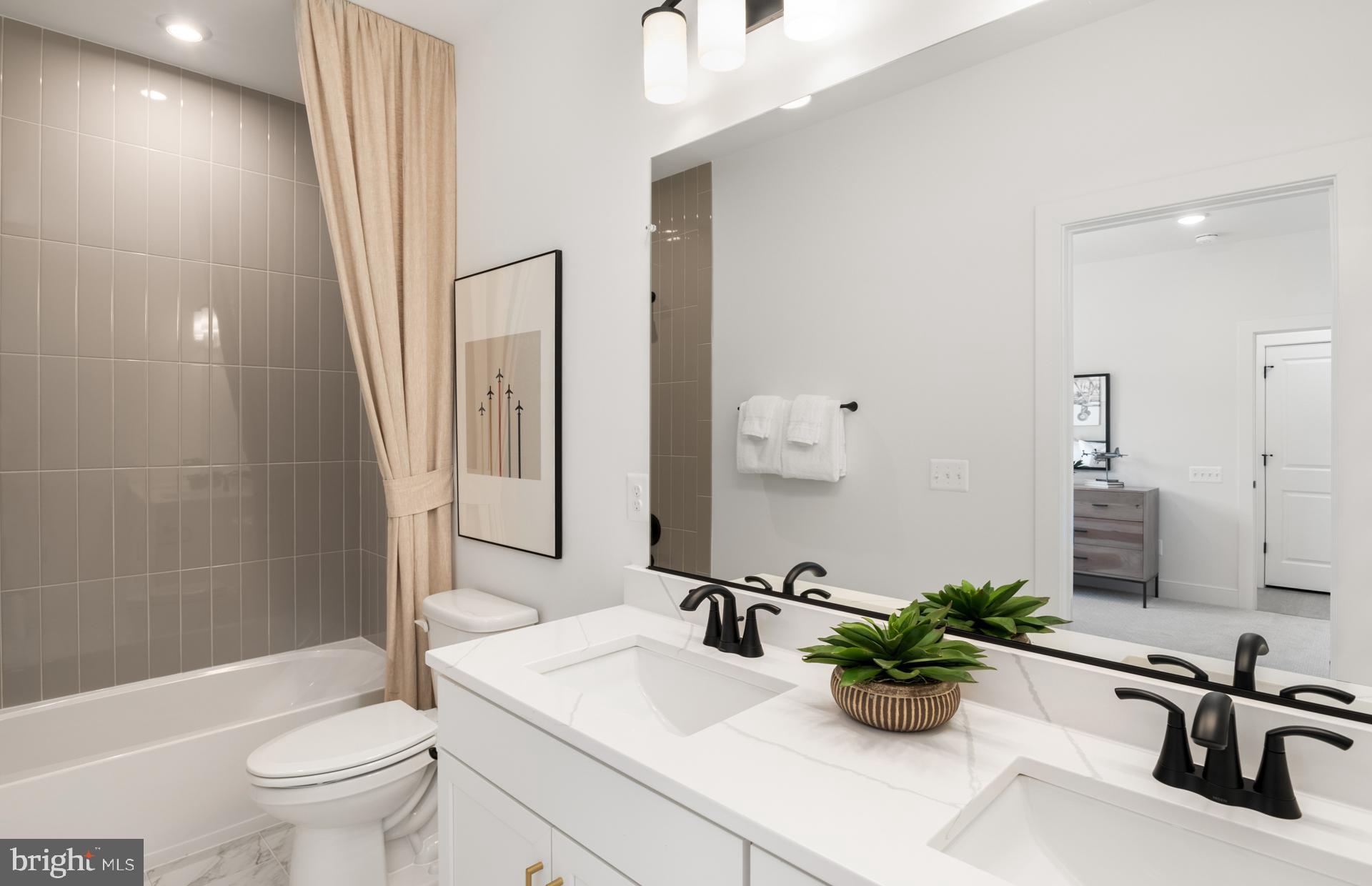 CATTAIL RUN - Residential