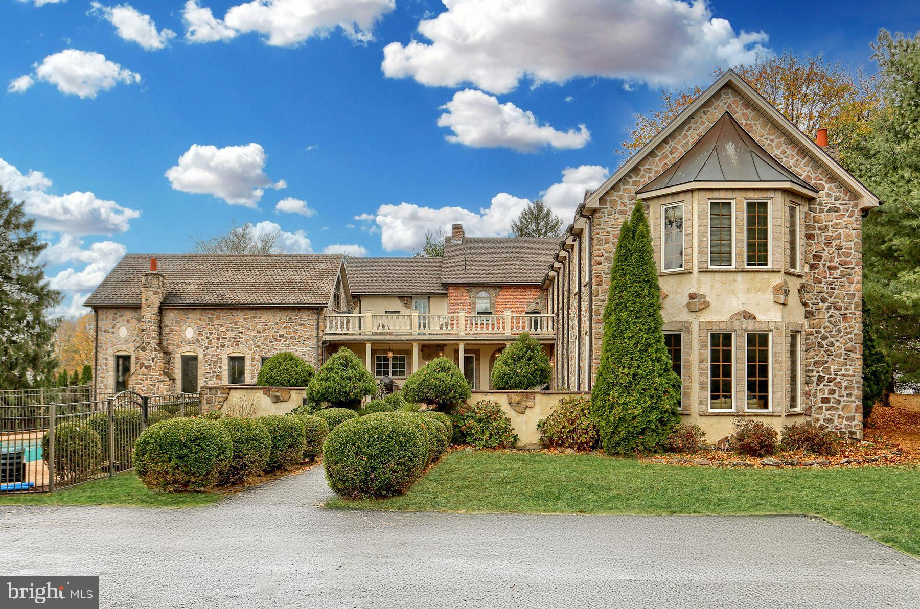 WHITNEY RIDGE - Residential