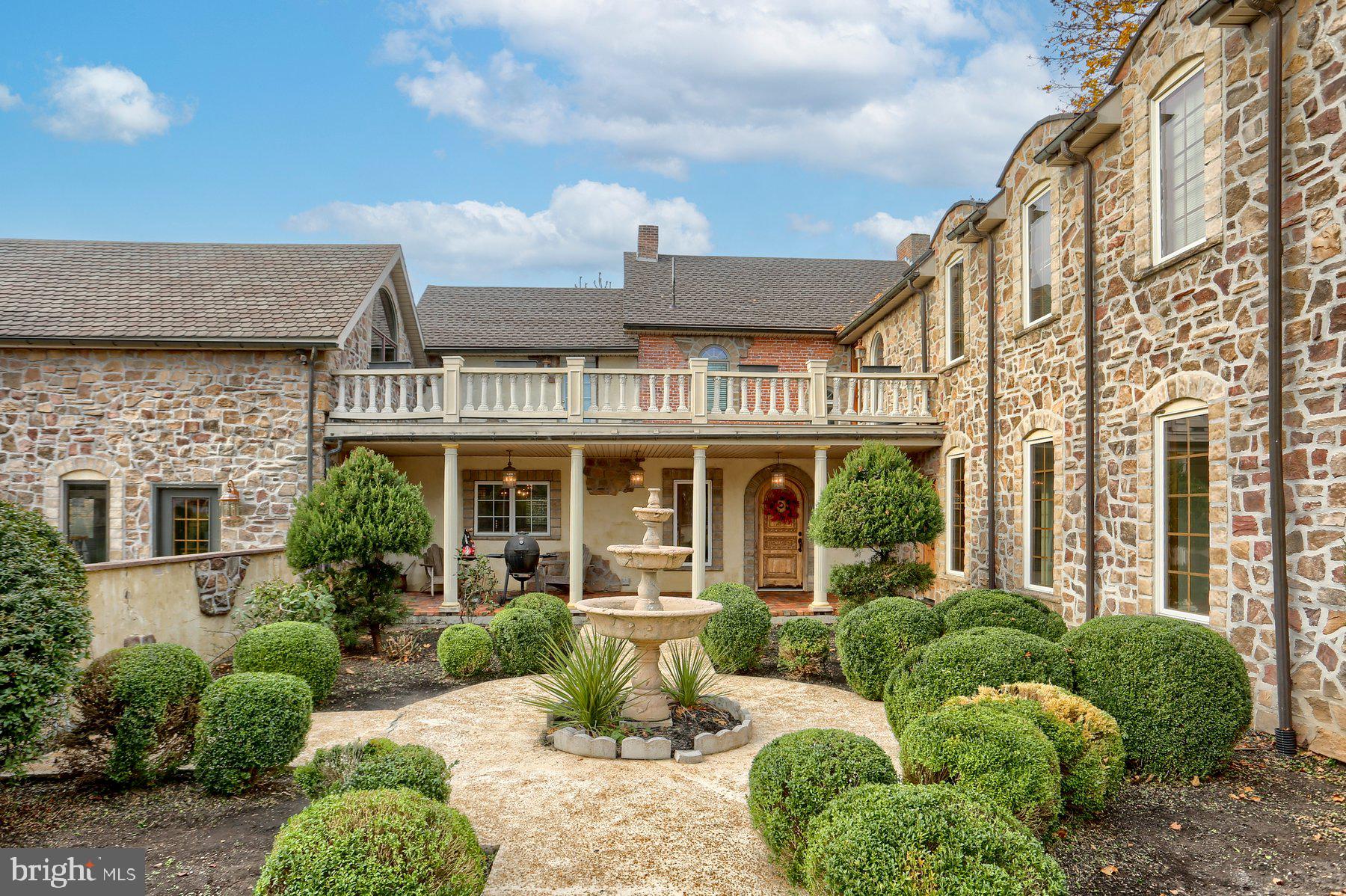 WHITNEY RIDGE - Residential