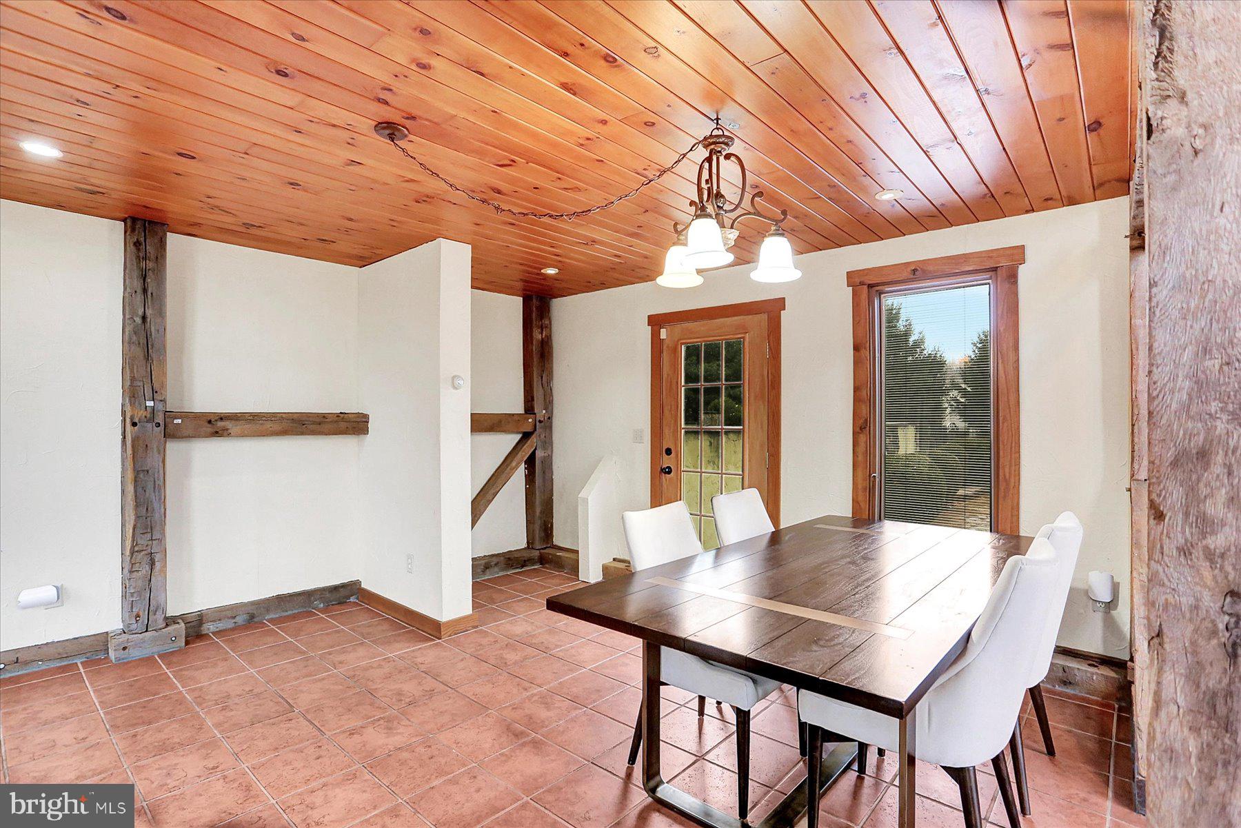 WHITNEY RIDGE - Residential