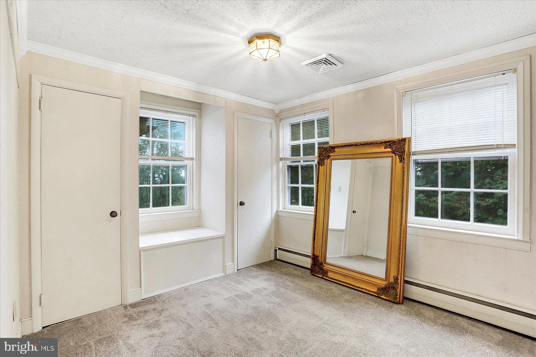 WHITNEY RIDGE - Residential