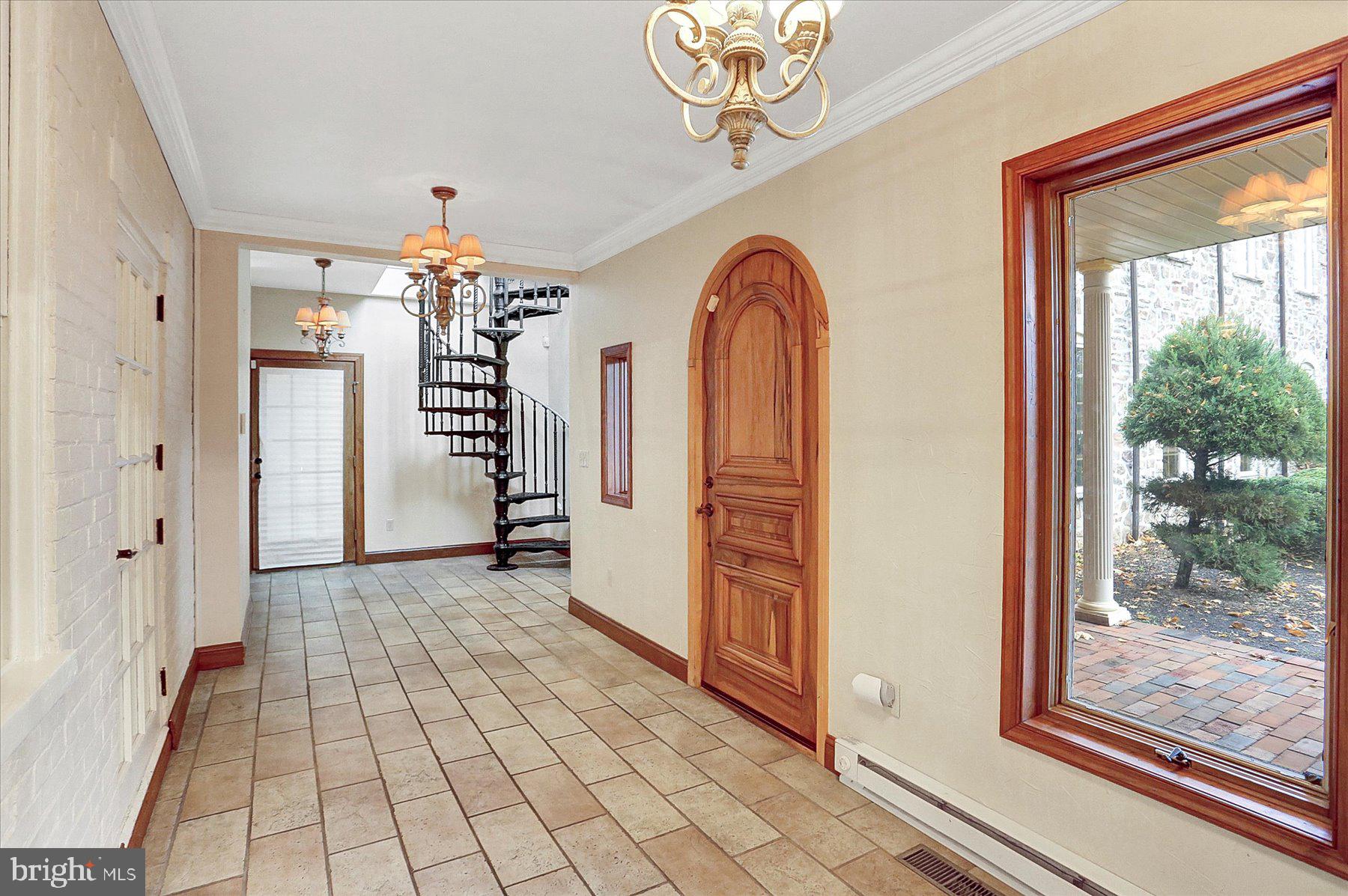 WHITNEY RIDGE - Residential