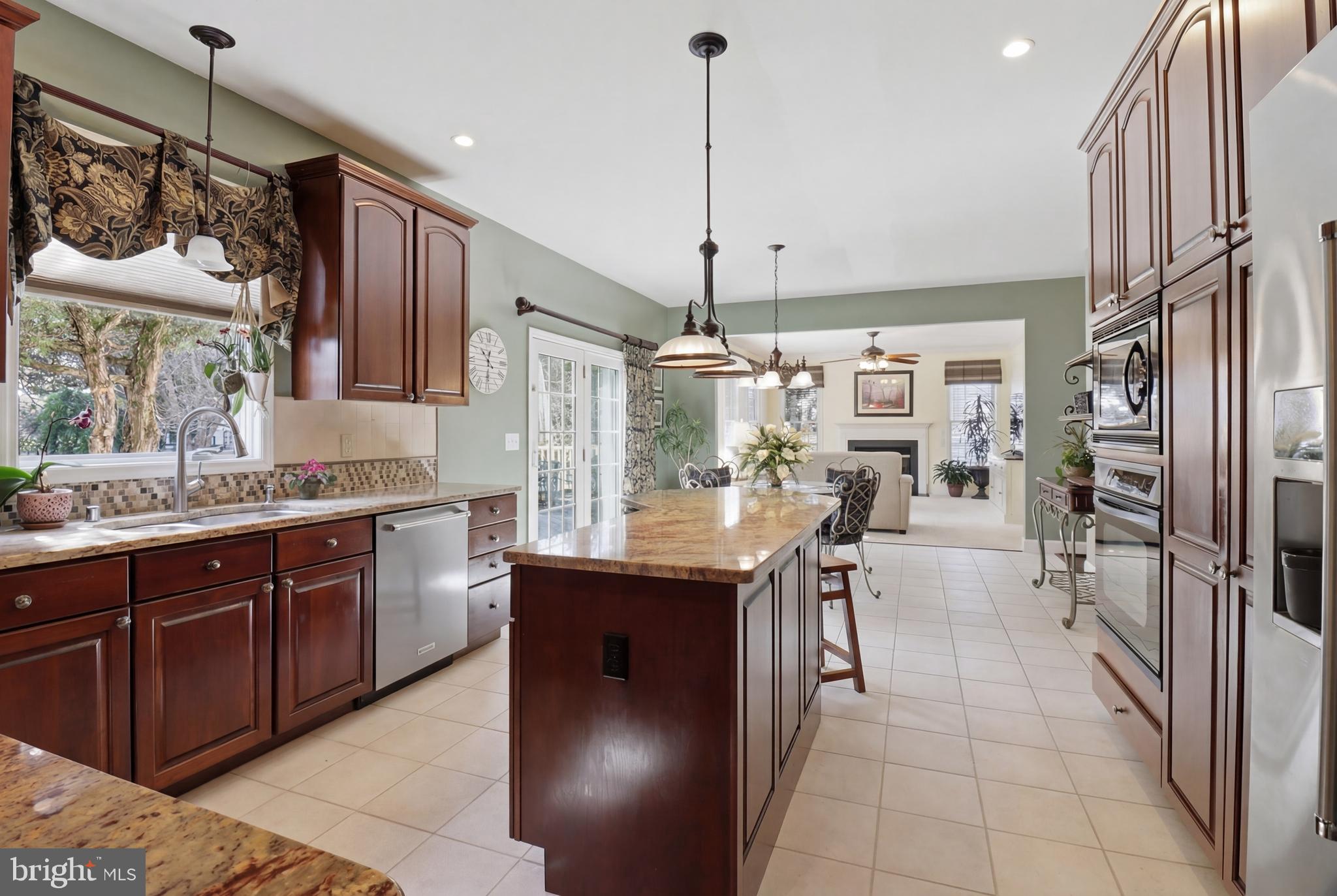 BARBS FARM - Residential