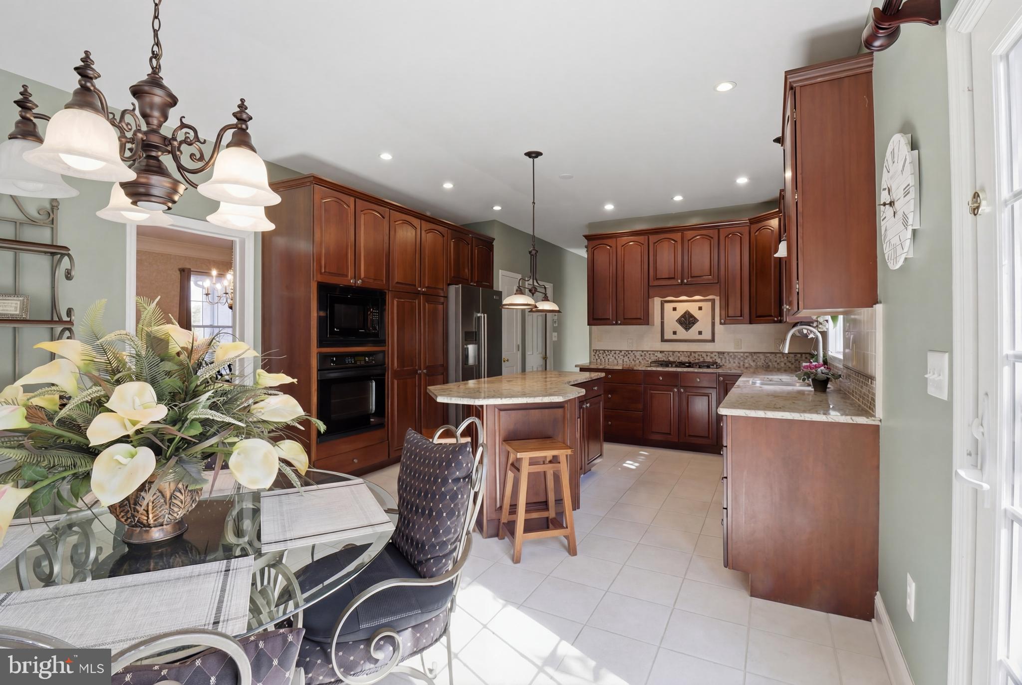 BARBS FARM - Residential