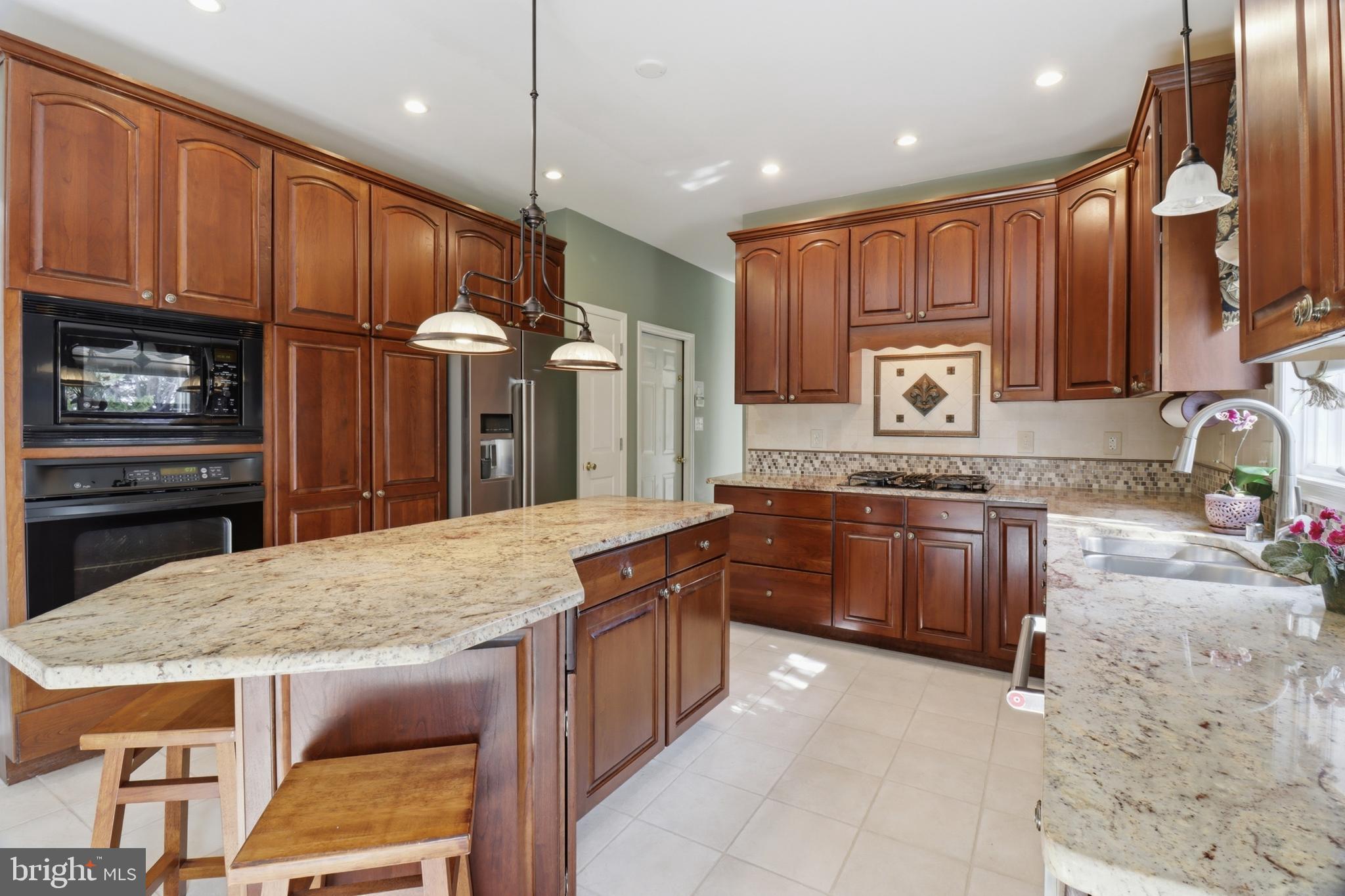 BARBS FARM - Residential