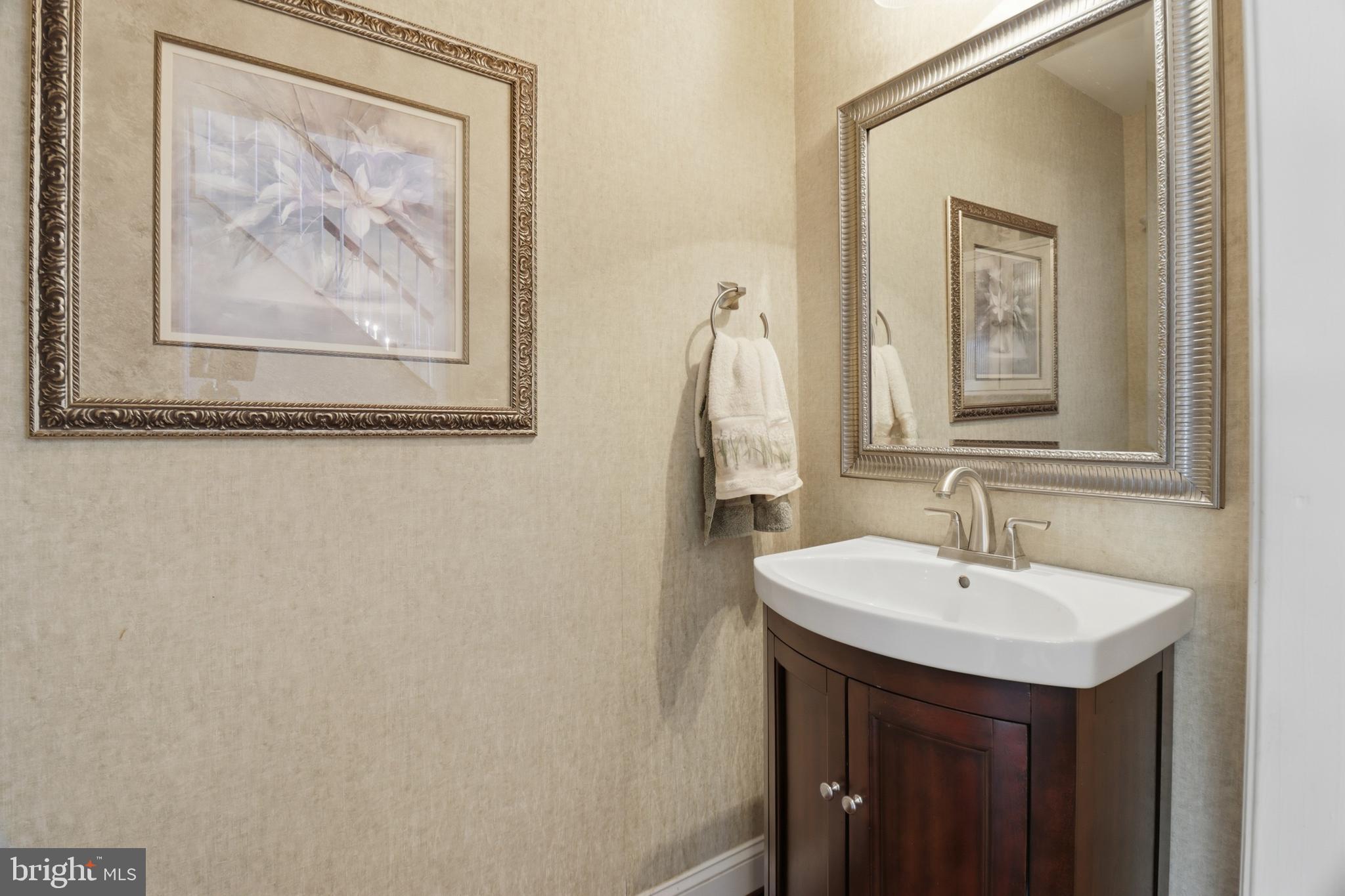 BARBS FARM - Residential