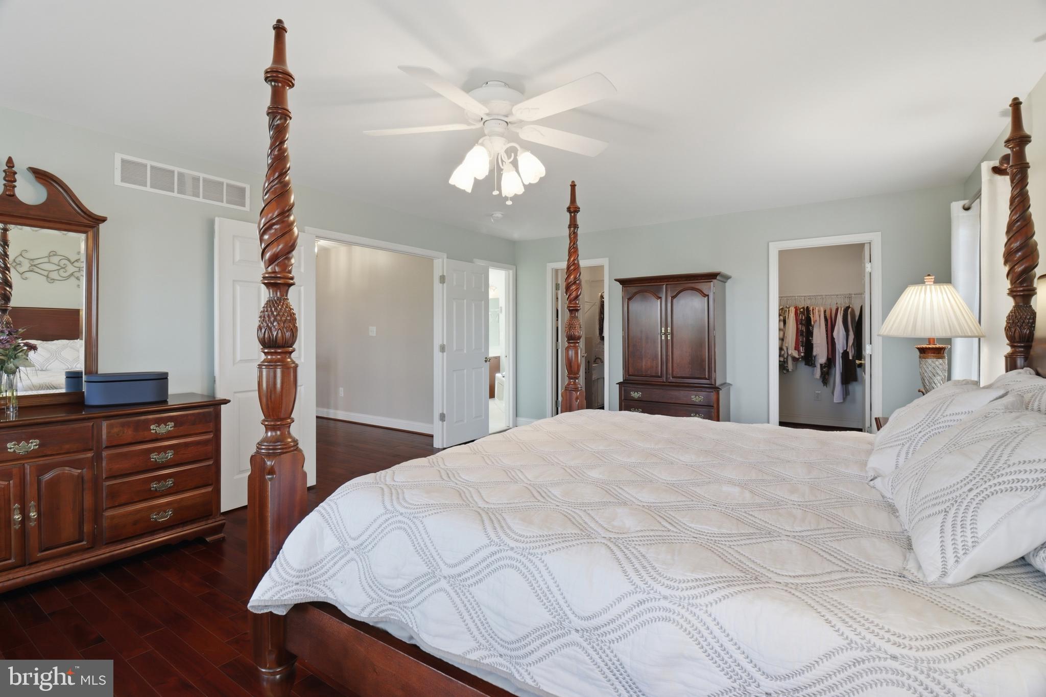 BARBS FARM - Residential