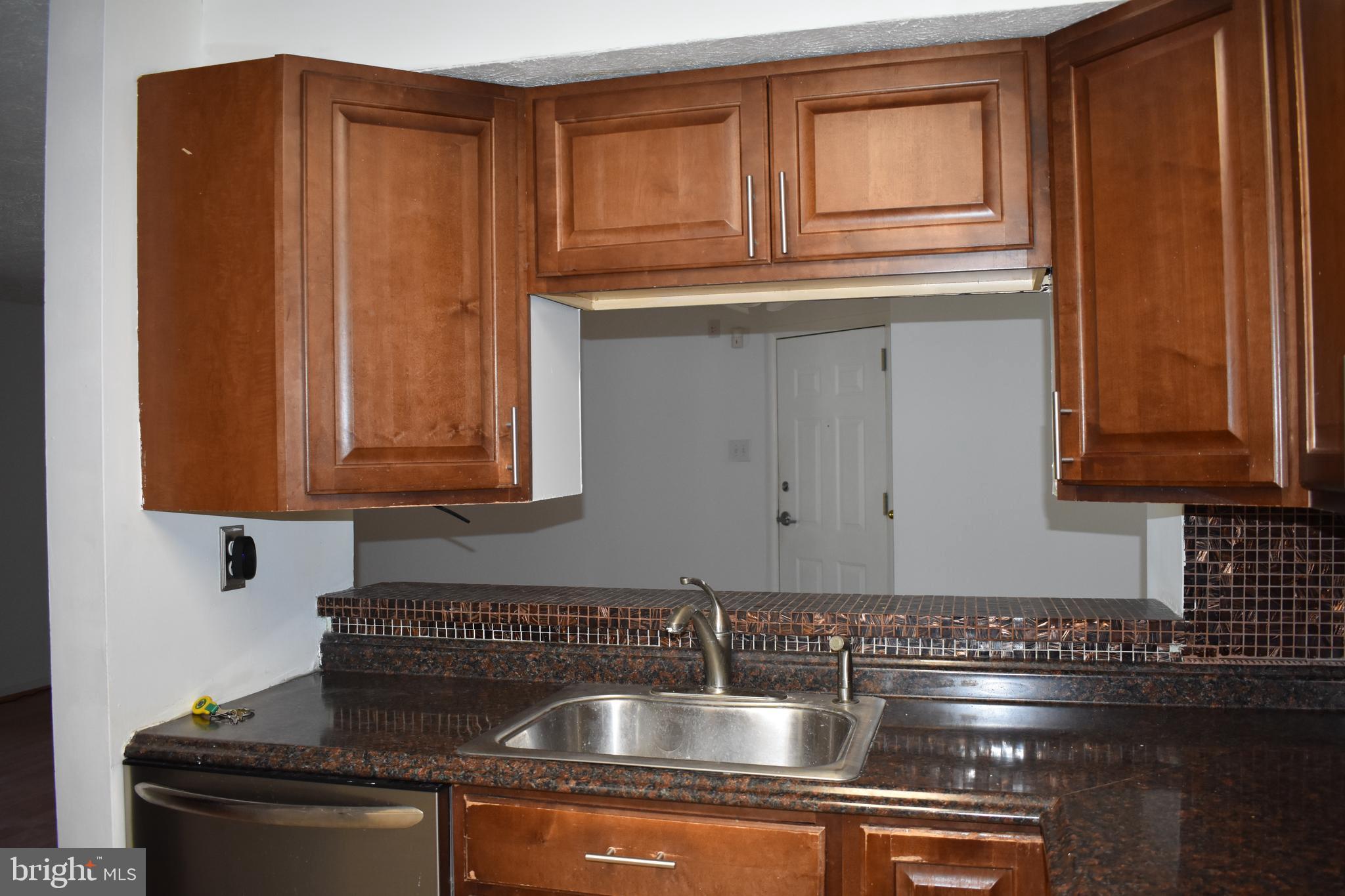 DAMASCUS GARDENS - Residential Lease