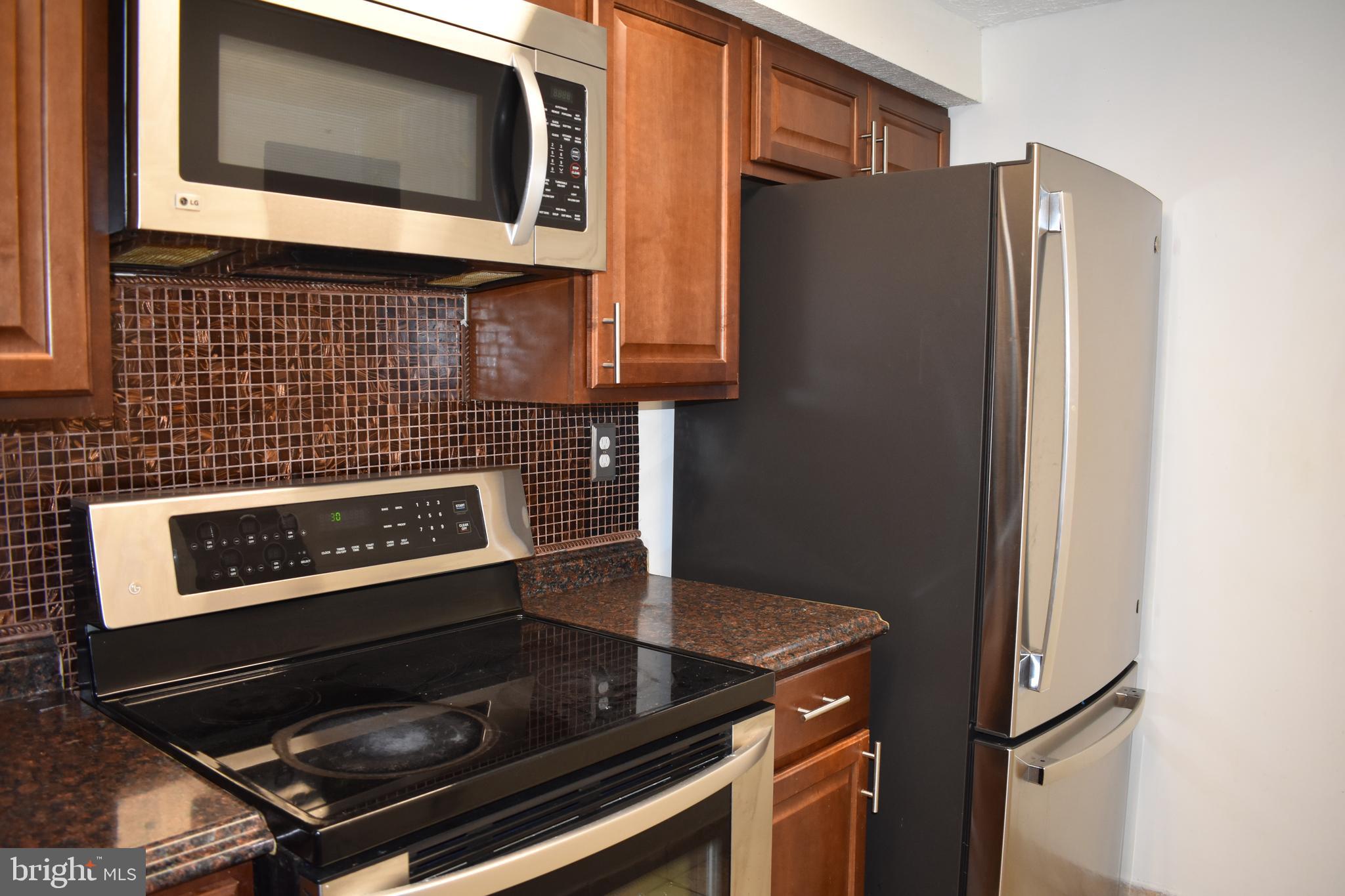 DAMASCUS GARDENS - Residential Lease