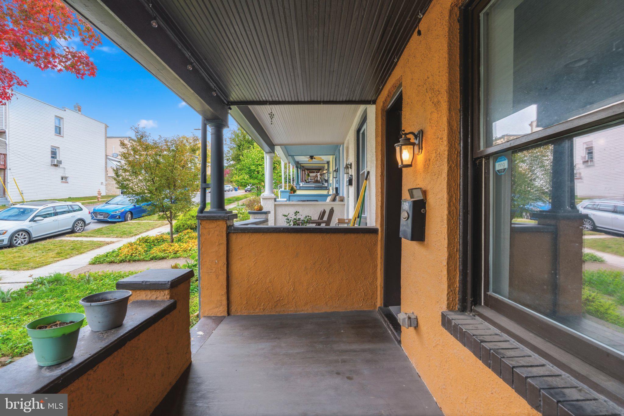 925 W 33RD STREET W