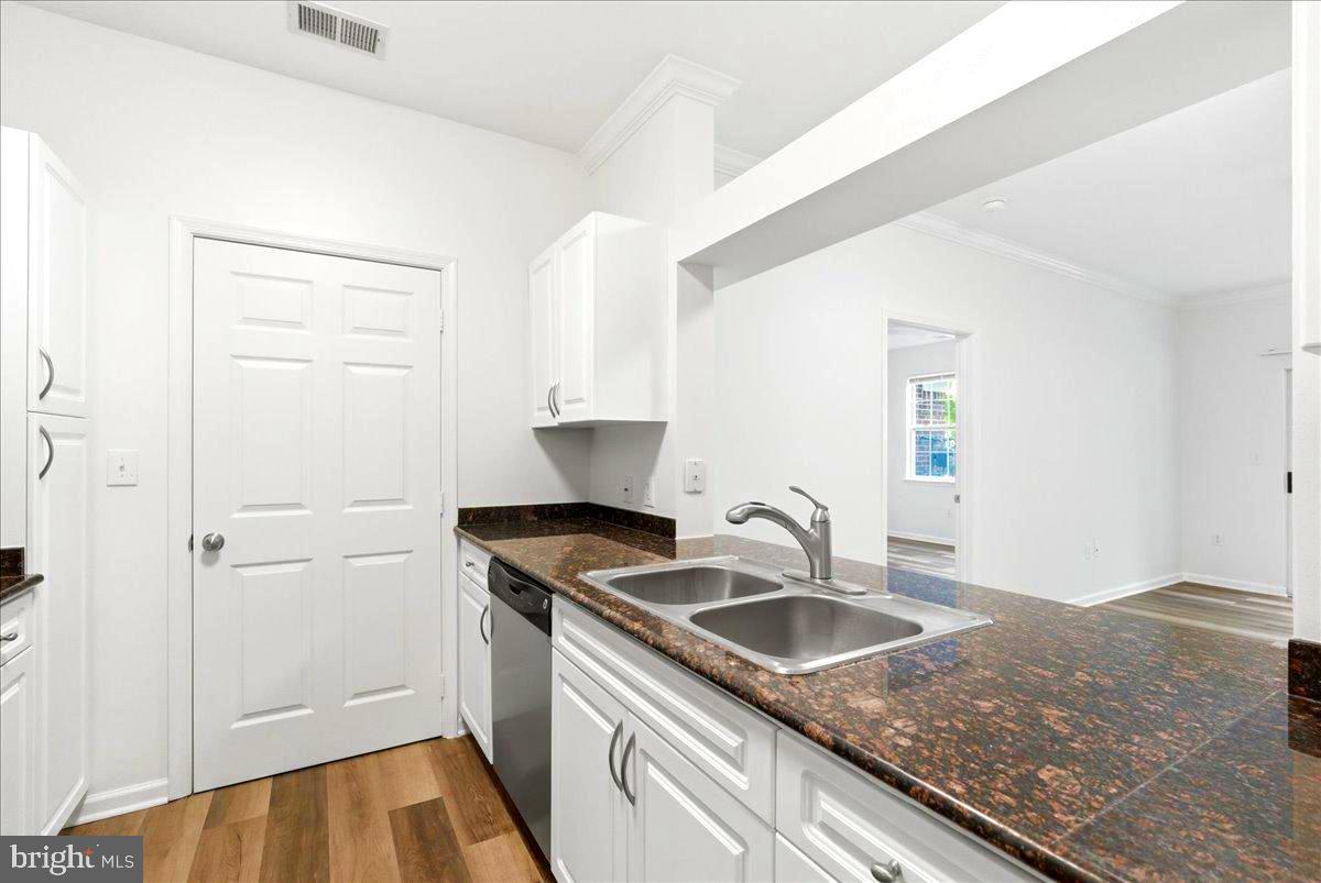 12901 CENTRE PARK CIRCLE 115