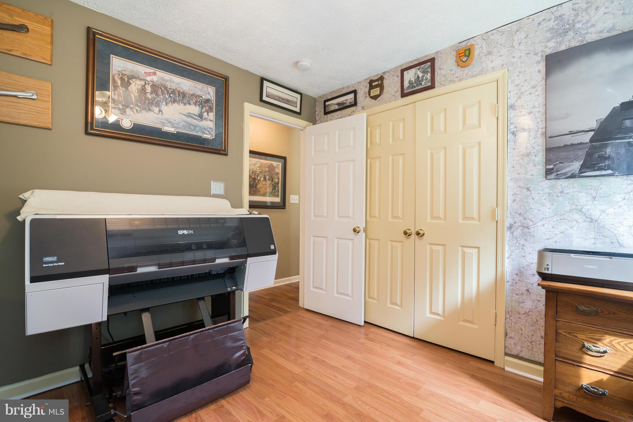 CHERRY HILL - Residential