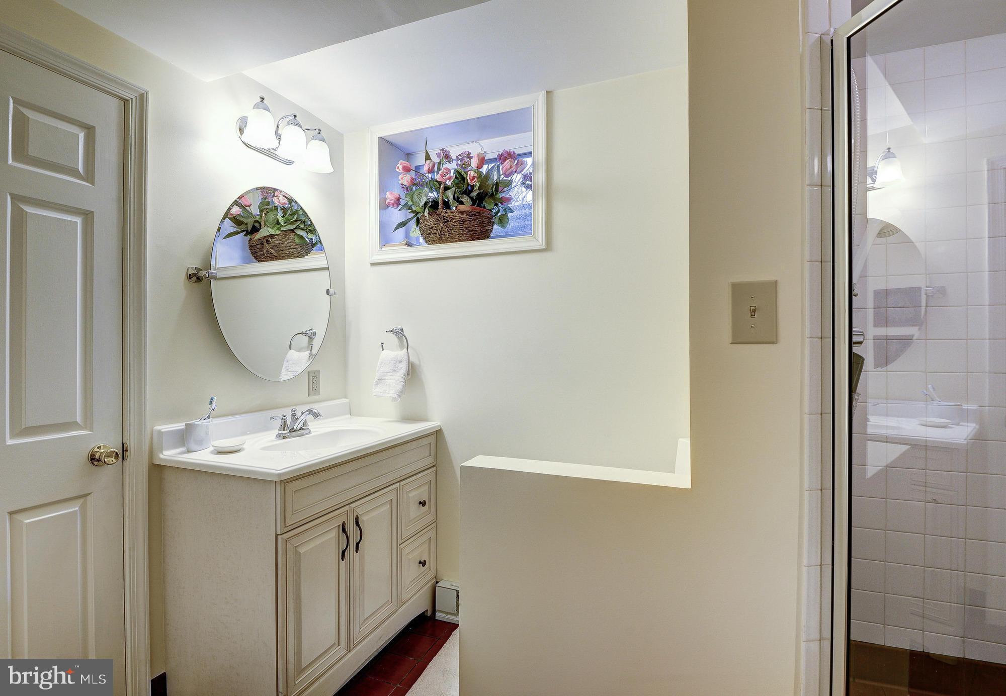 RIVER FALLS - Residential