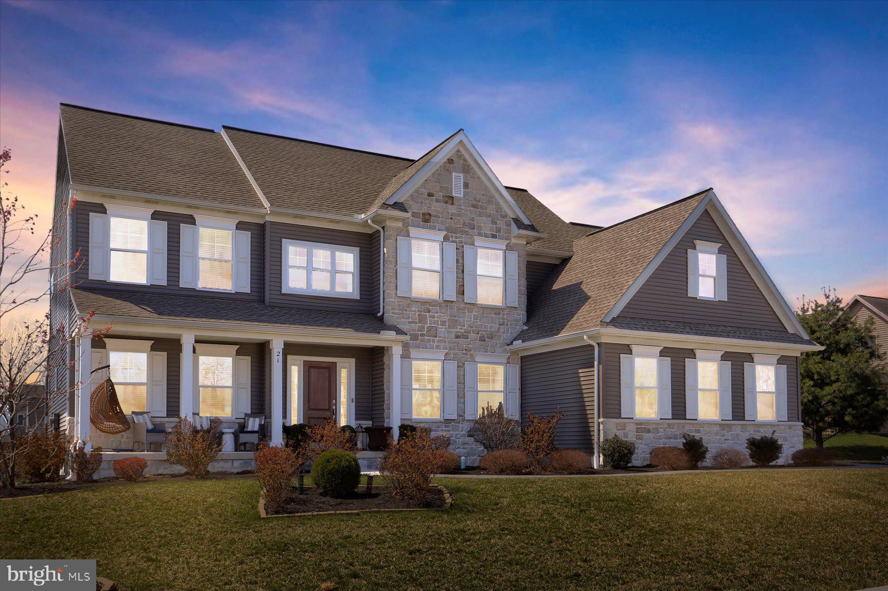 MEADOWBROOK FARMS - Residential