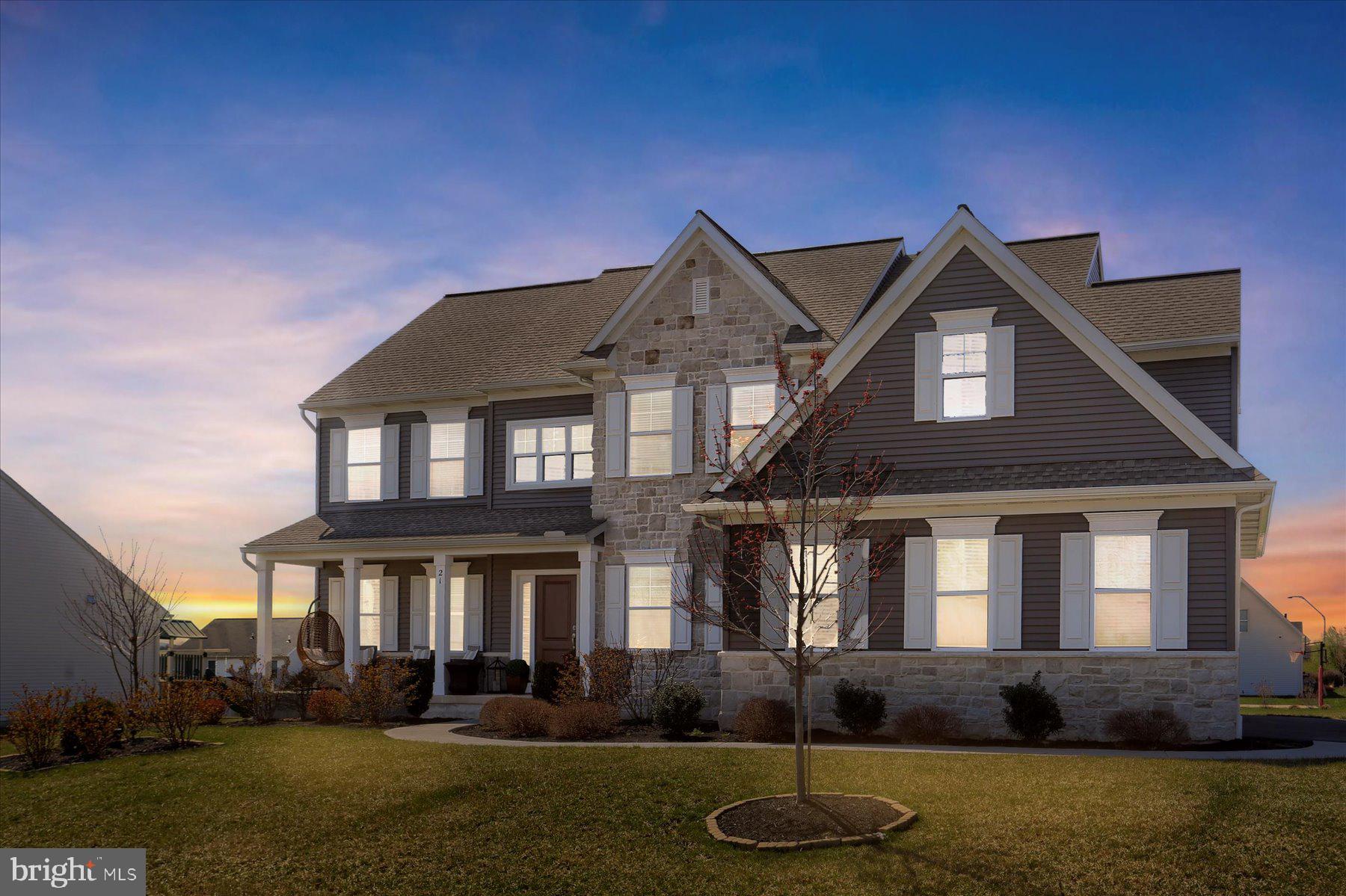 MEADOWBROOK FARMS - Residential