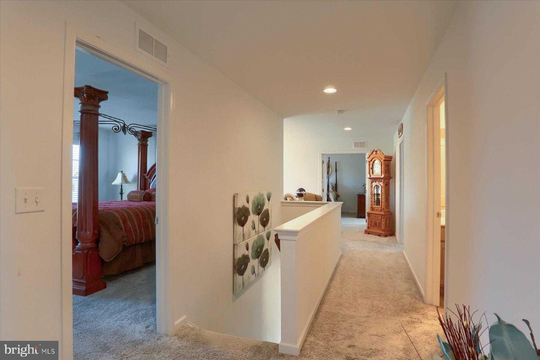 MEADOWBROOK FARMS - Residential