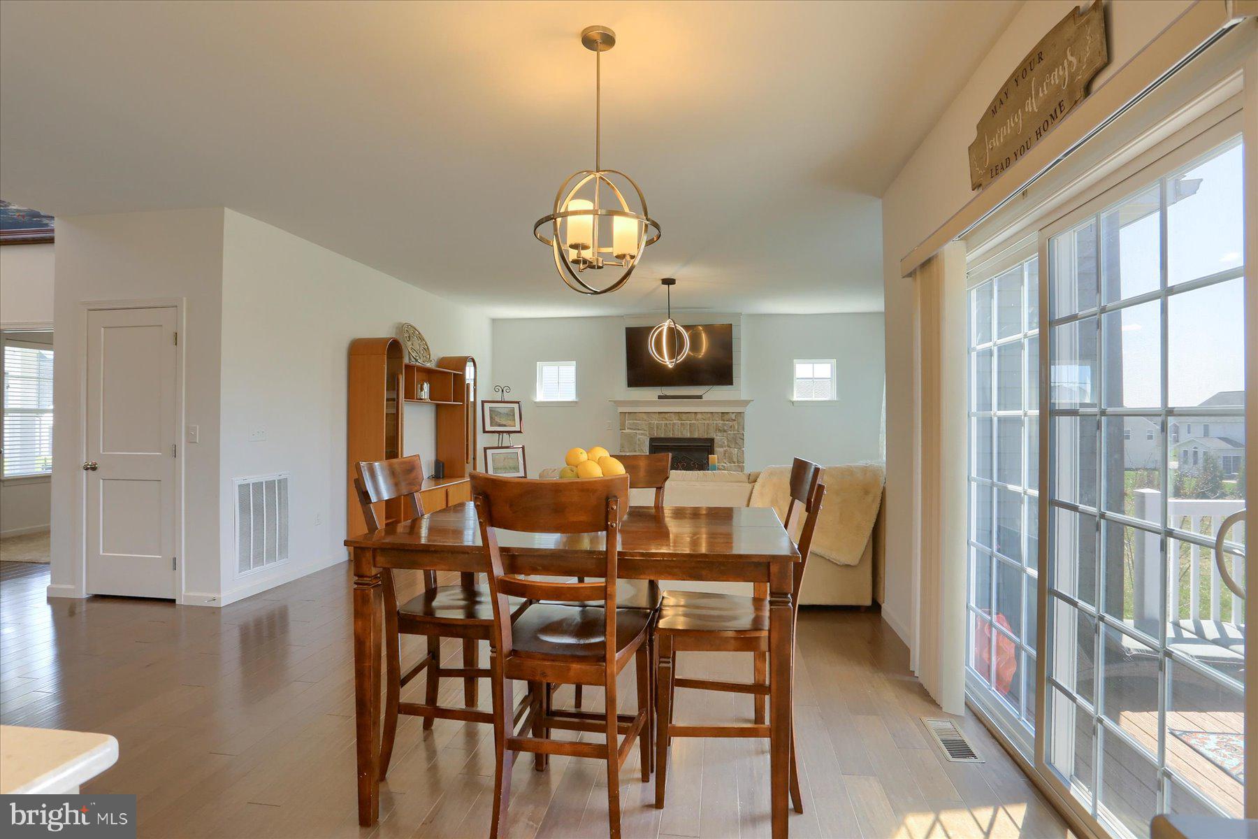 MEADOWBROOK FARMS - Residential