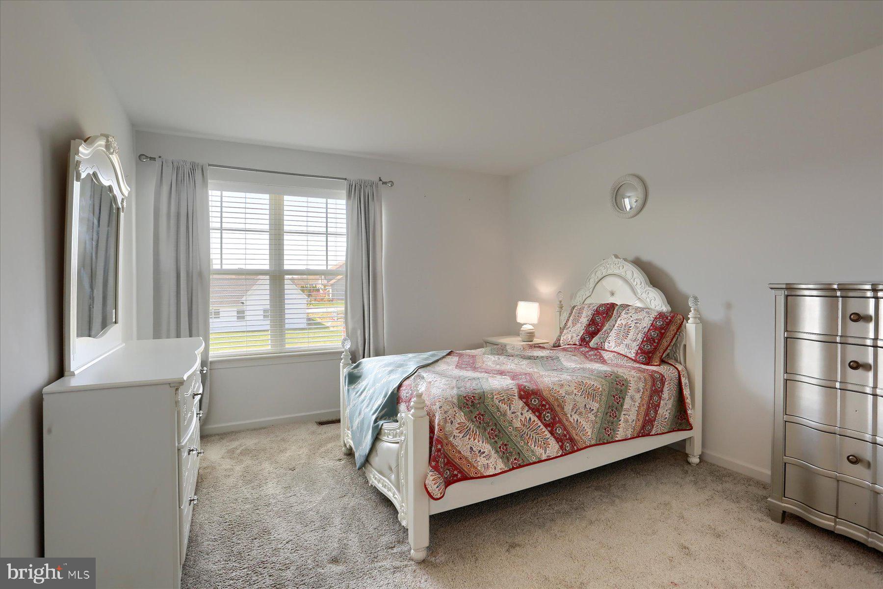 MEADOWBROOK FARMS - Residential