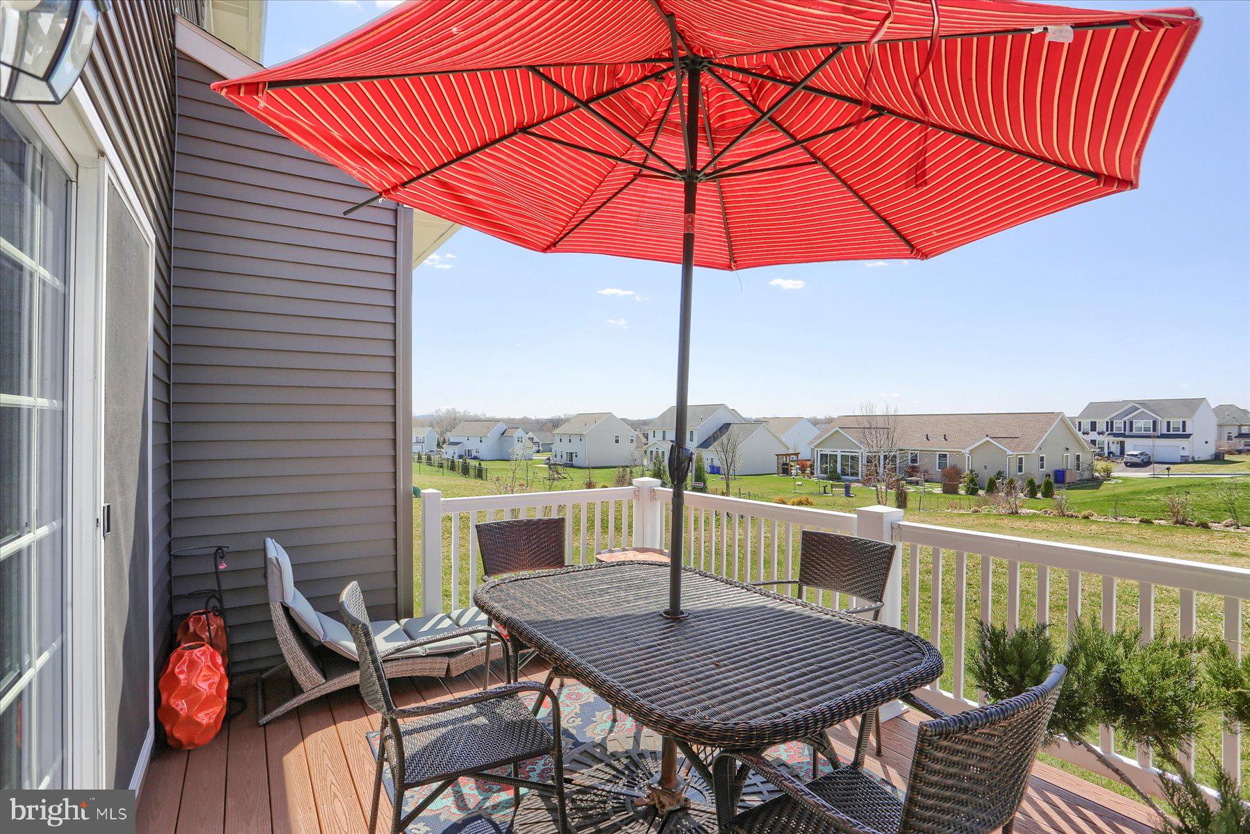 MEADOWBROOK FARMS - Residential